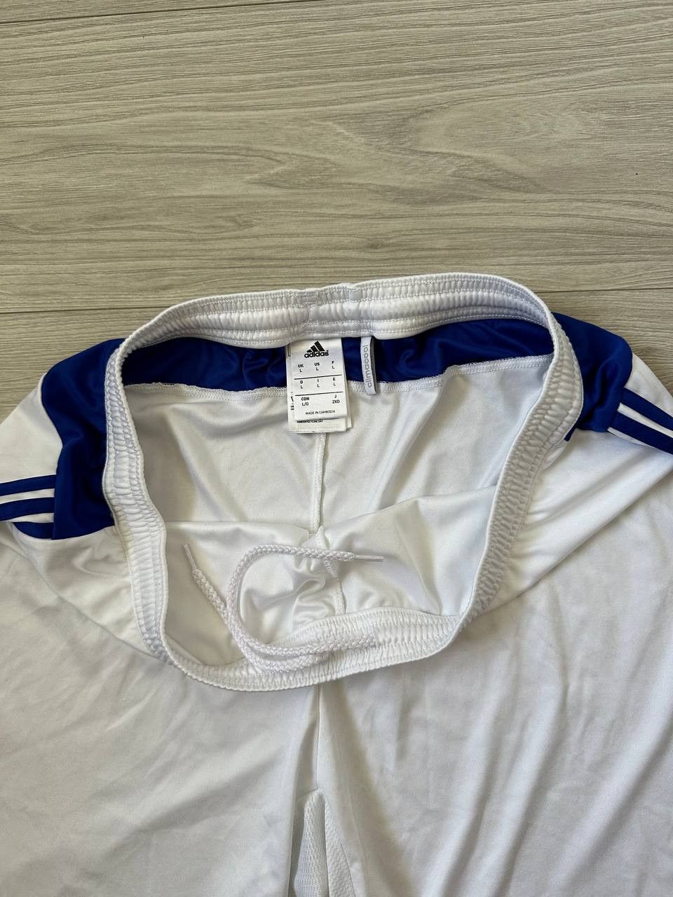 Adidas CHELSEA SHORTS AWAY FOOTBALL ADIDAS Size US 34 / EU 50 - 4 Thumbnail