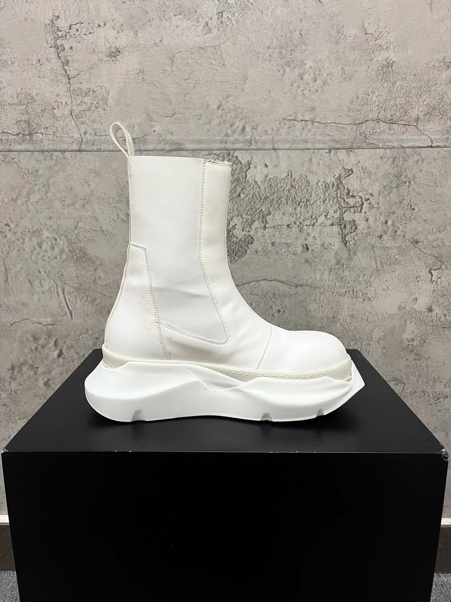 Rick Owens Rick Owens Thick Sole Leather Chelsea Boots K34 Size US 6 / EU 39 - 7 Thumbnail