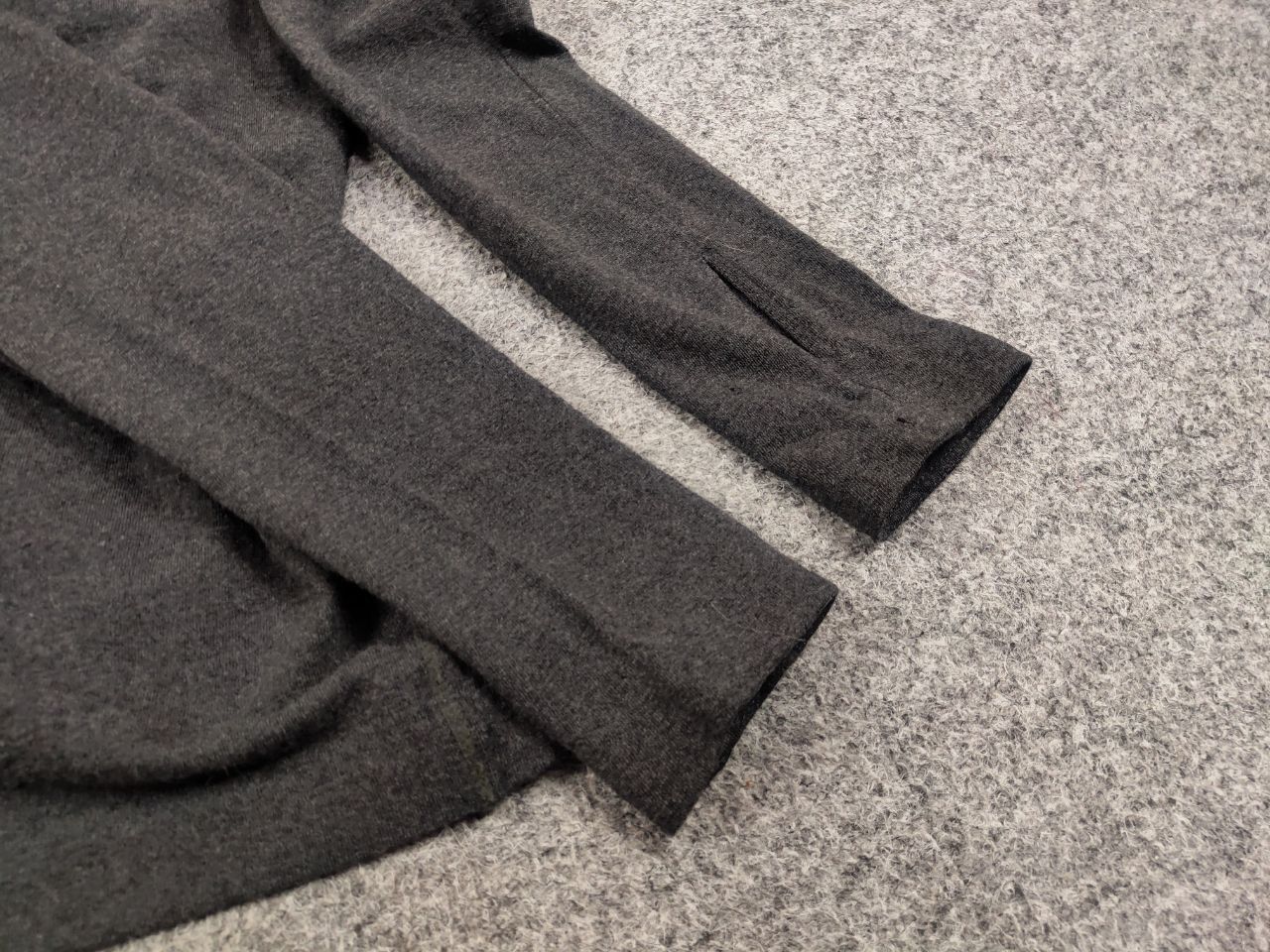Designer Christa De Carouge Design Gray Wool Oversized Light Sweater Size ONE SIZE - 13 Thumbnail