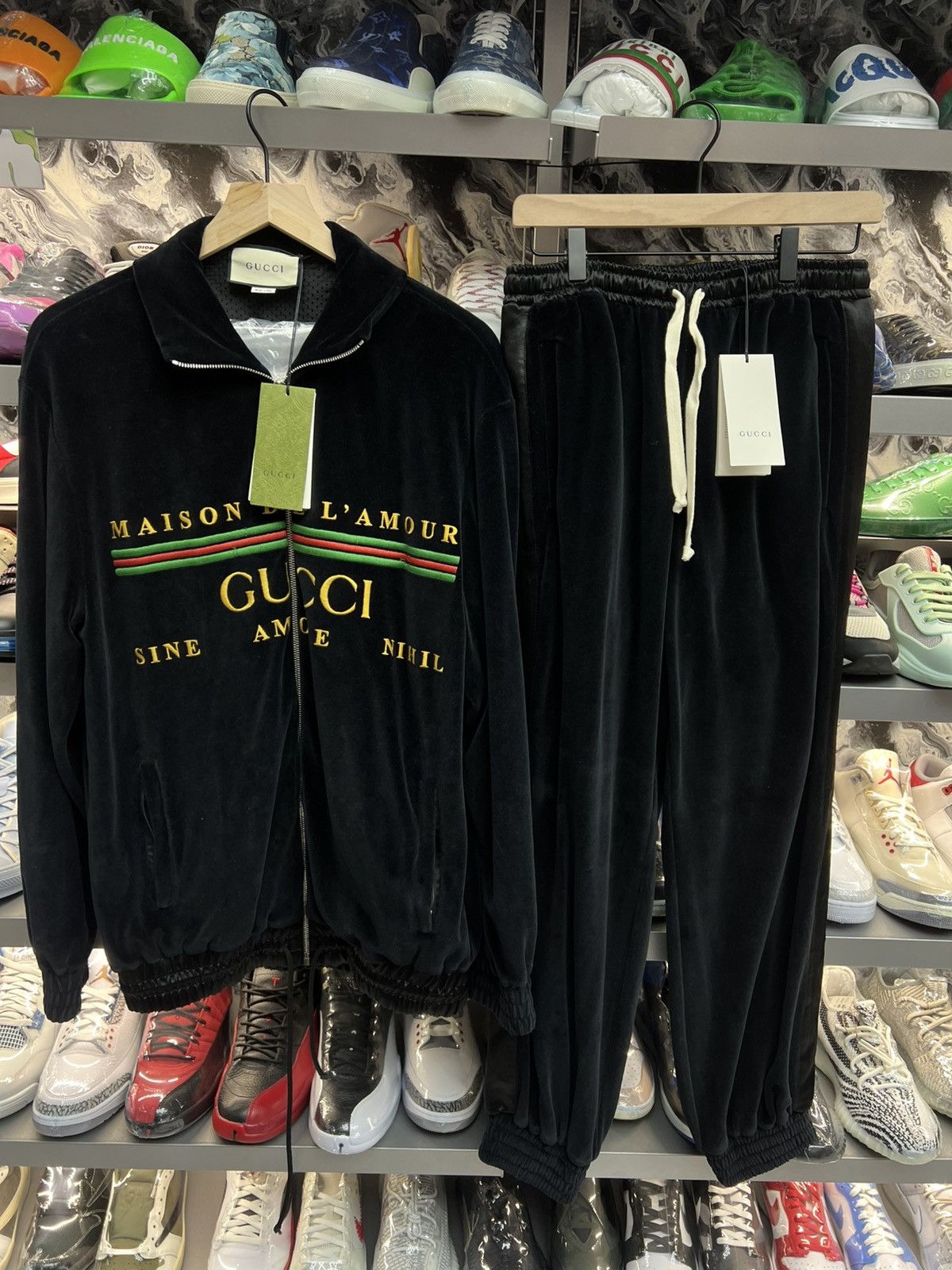 Gucci Gucci Velour Black Sweatsuit Set Size US M / EU 48-50 / 2 - 1 Thumbnail