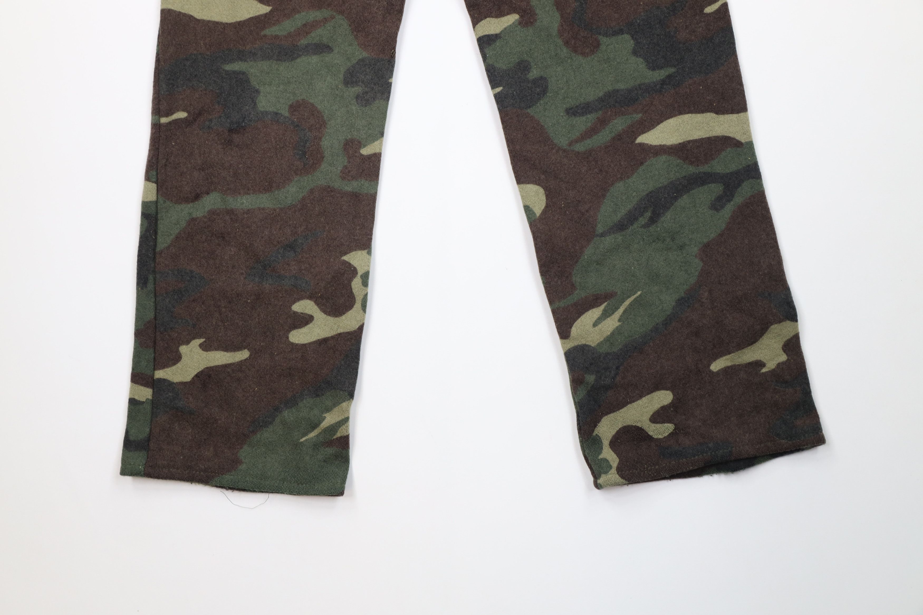 Vintage Vintage 90s Streetwear Heavy Wool Camouflage Wide Leg Pants Size US 30 / EU 46 - 12 Thumbnail