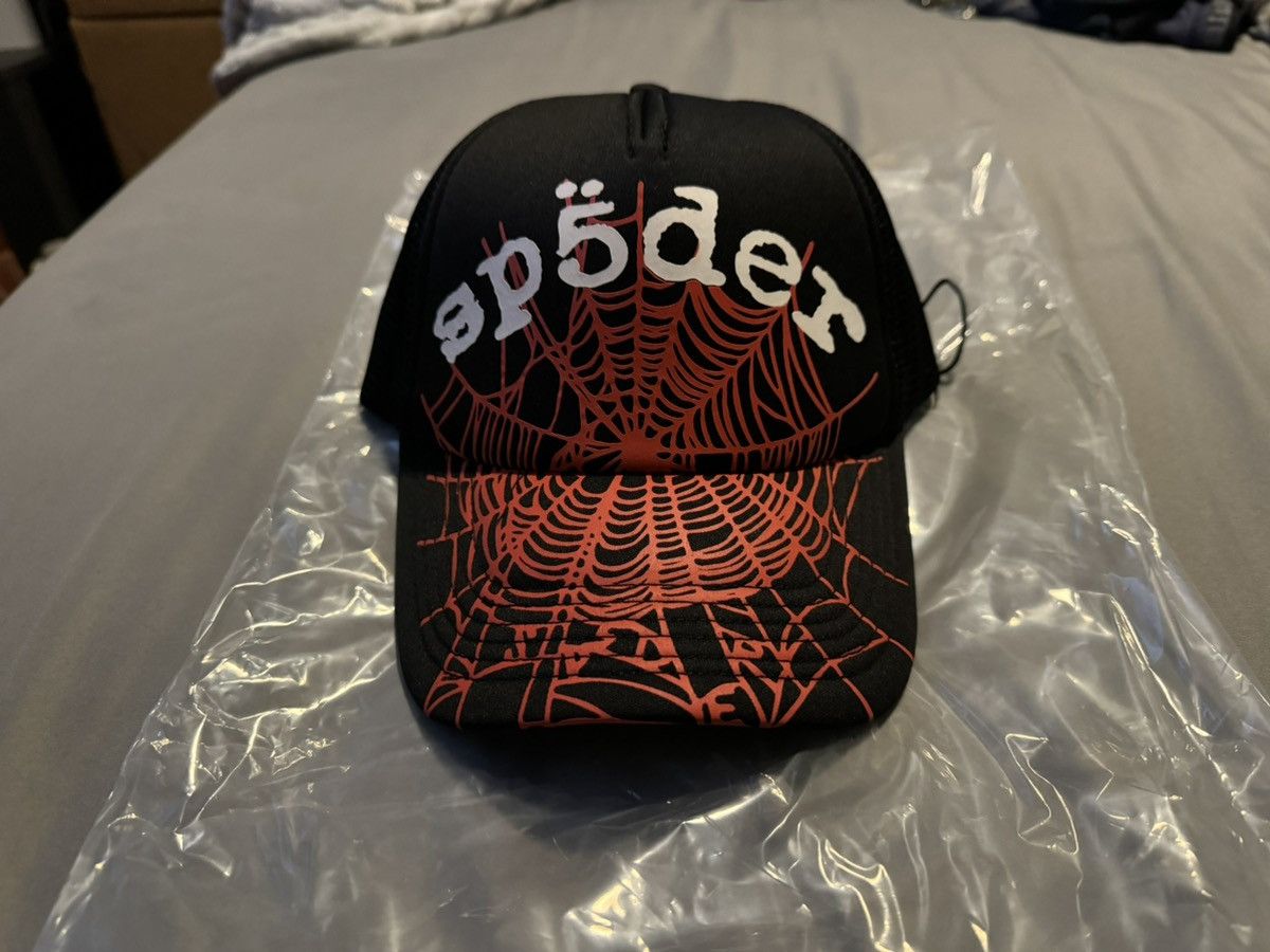 Sp5der Sp5der OG Web V2 Trucker Hat Black | Grailed