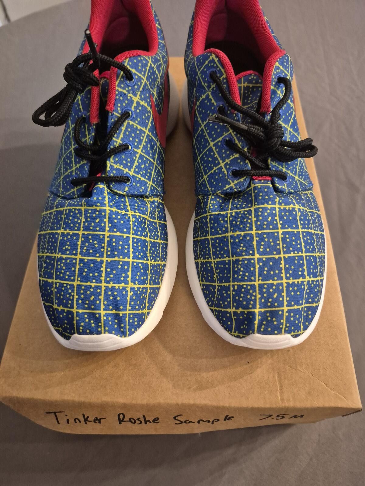 Nike Nike Tinker Roshe Hatfield Promo Sample Pair Size 7.5 M Size US 7.5 / EU 40-41 - 2 Thumbnail