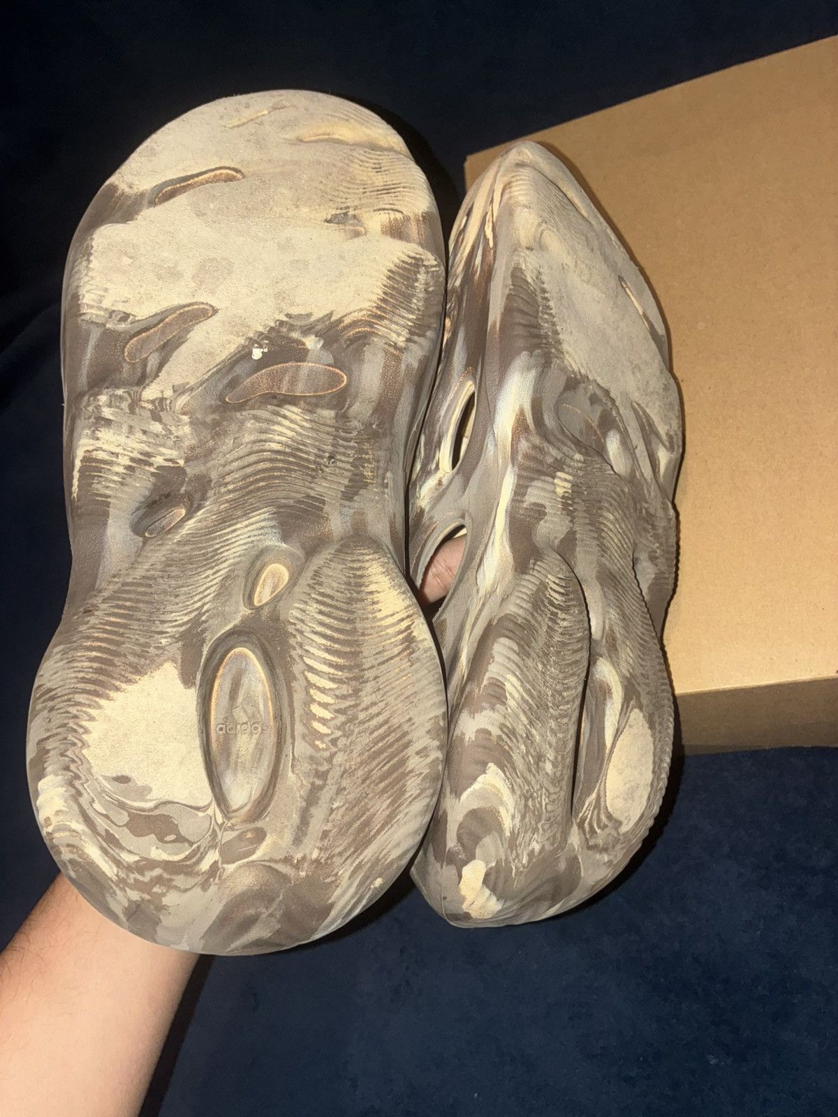 Yeezy Yeezy foams mc cream clay Size US 10 / EU 43 - 5 Thumbnail