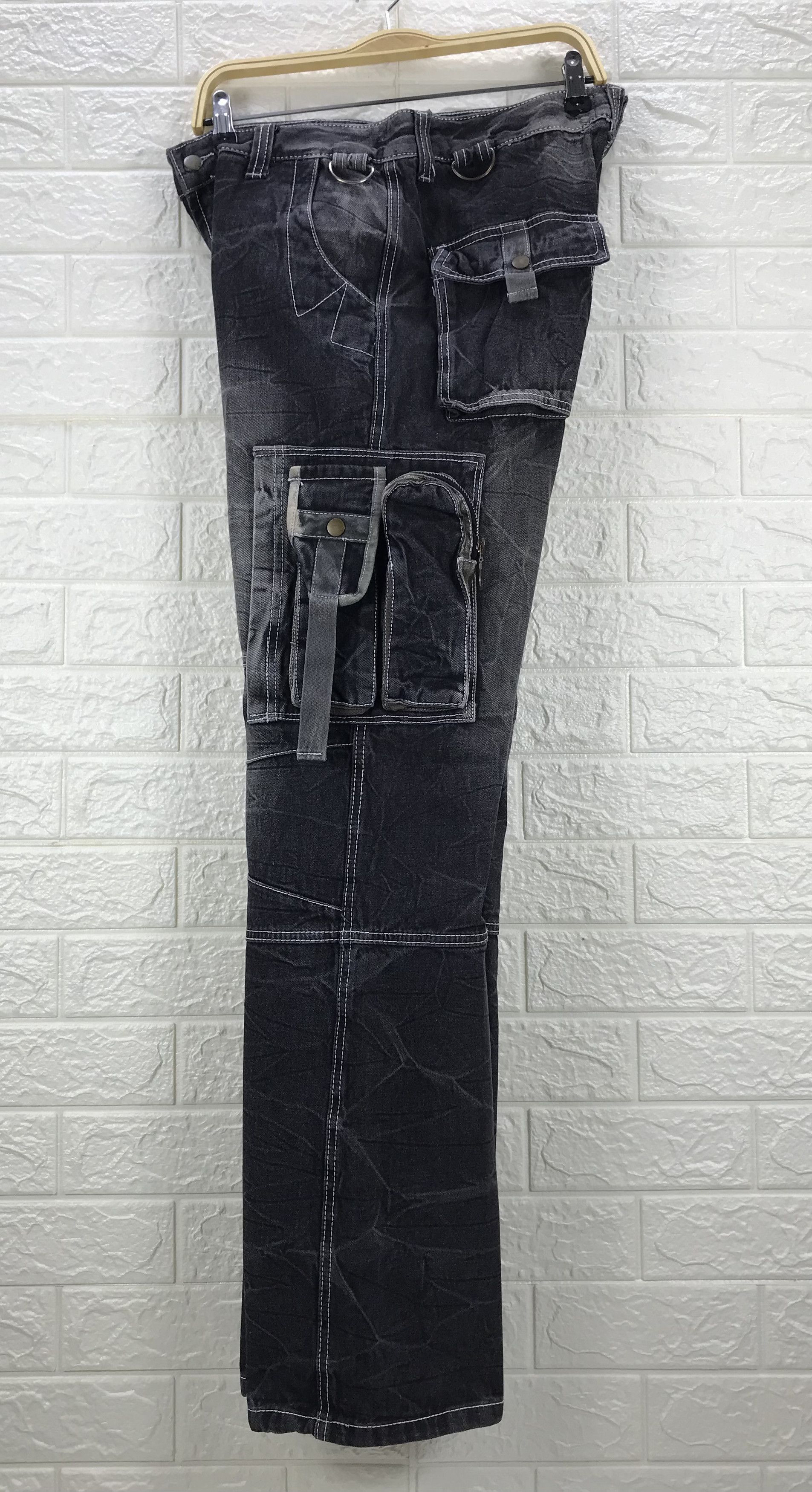 Urban Outfitters Vintage Japanese Urban Seditionaries Faded Black Cargo Jeans Size US 34 / EU 50 - 10 Thumbnail