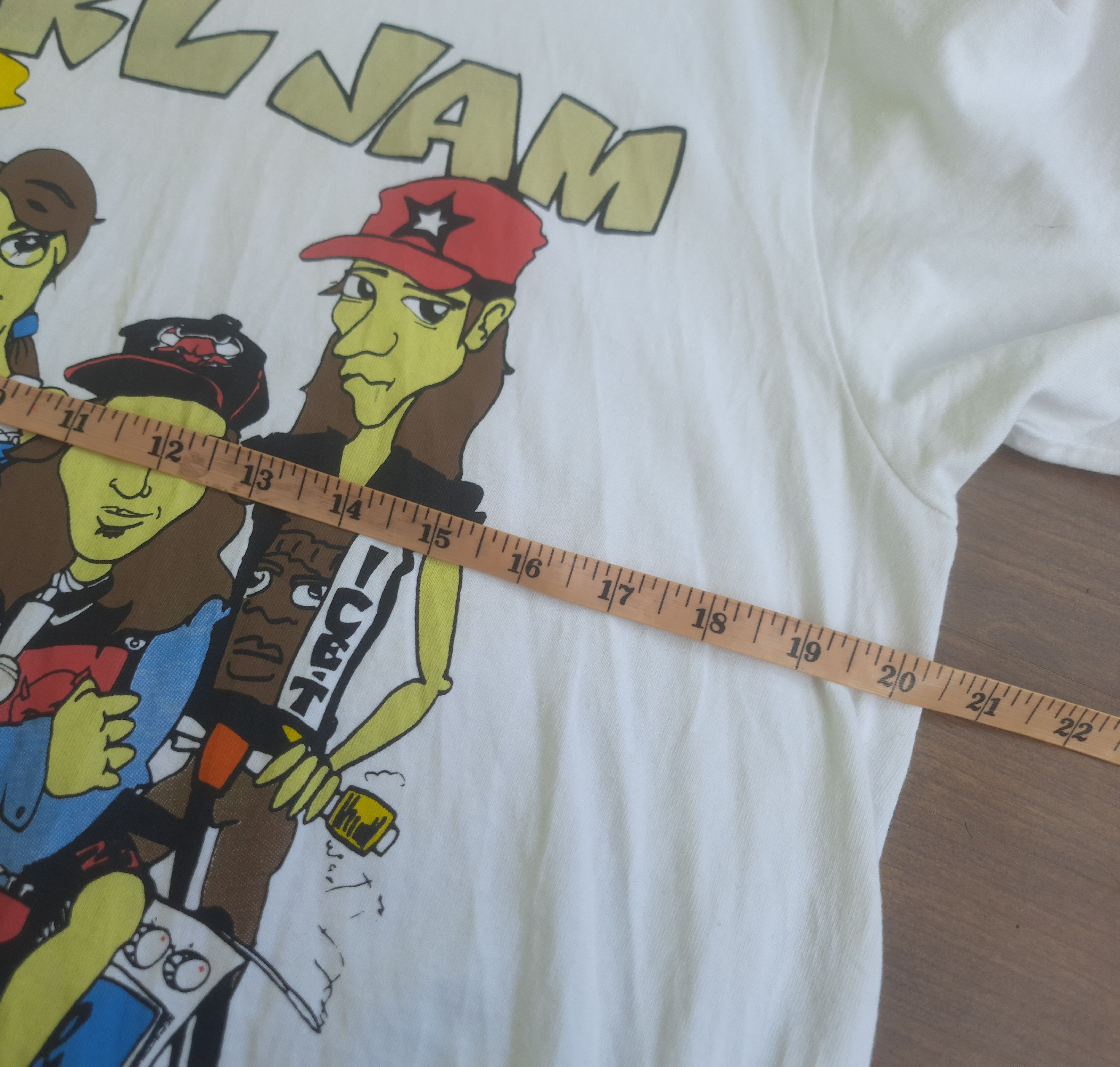 Band Tees Y2K Pearl Jam World Tour Cartoon T-Shirt Size US L / EU 52-54 / 3 - 8 Thumbnail