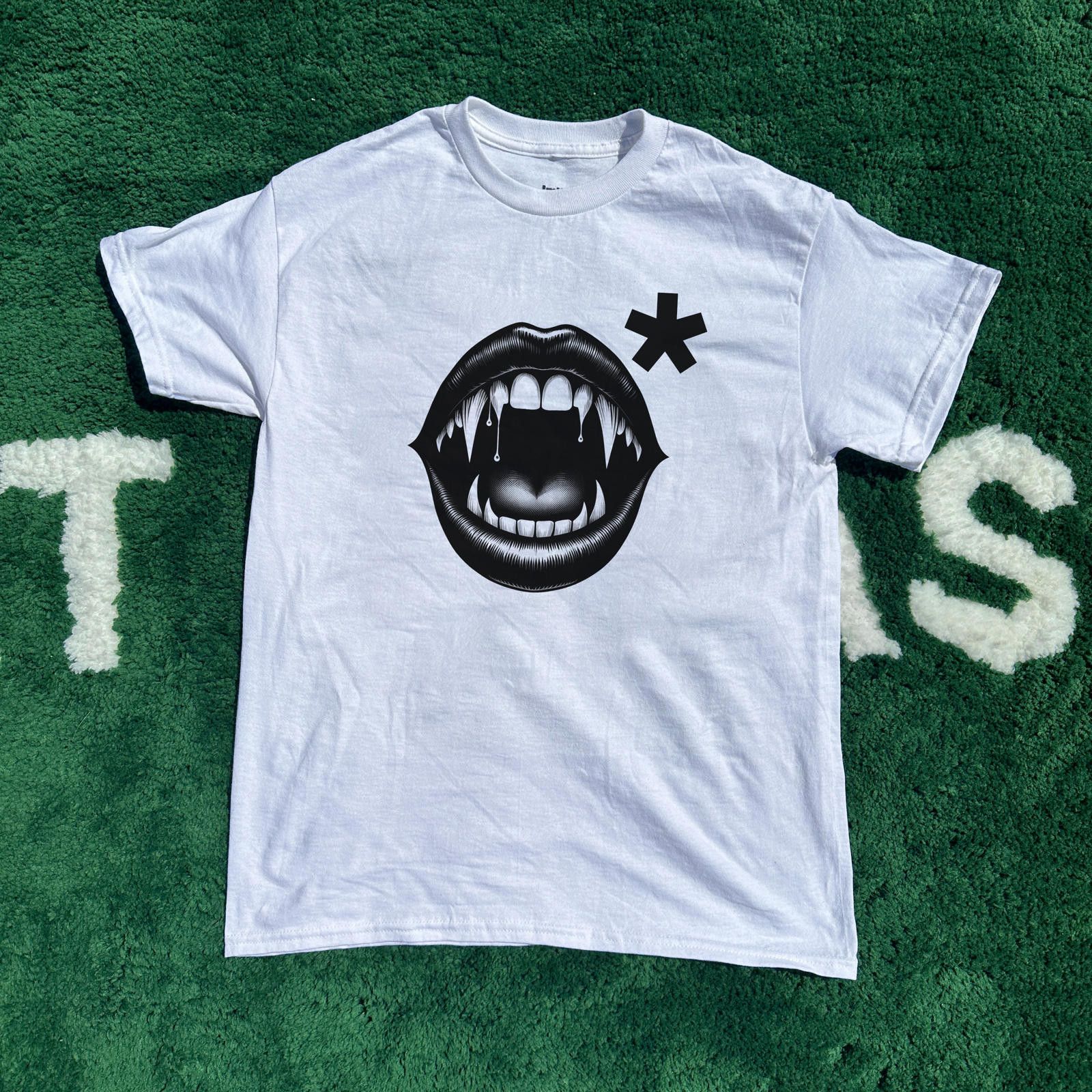 Japanese Brand Opium Fangs Tee White Size US M / EU 48-50 / 2 - 1 Thumbnail
