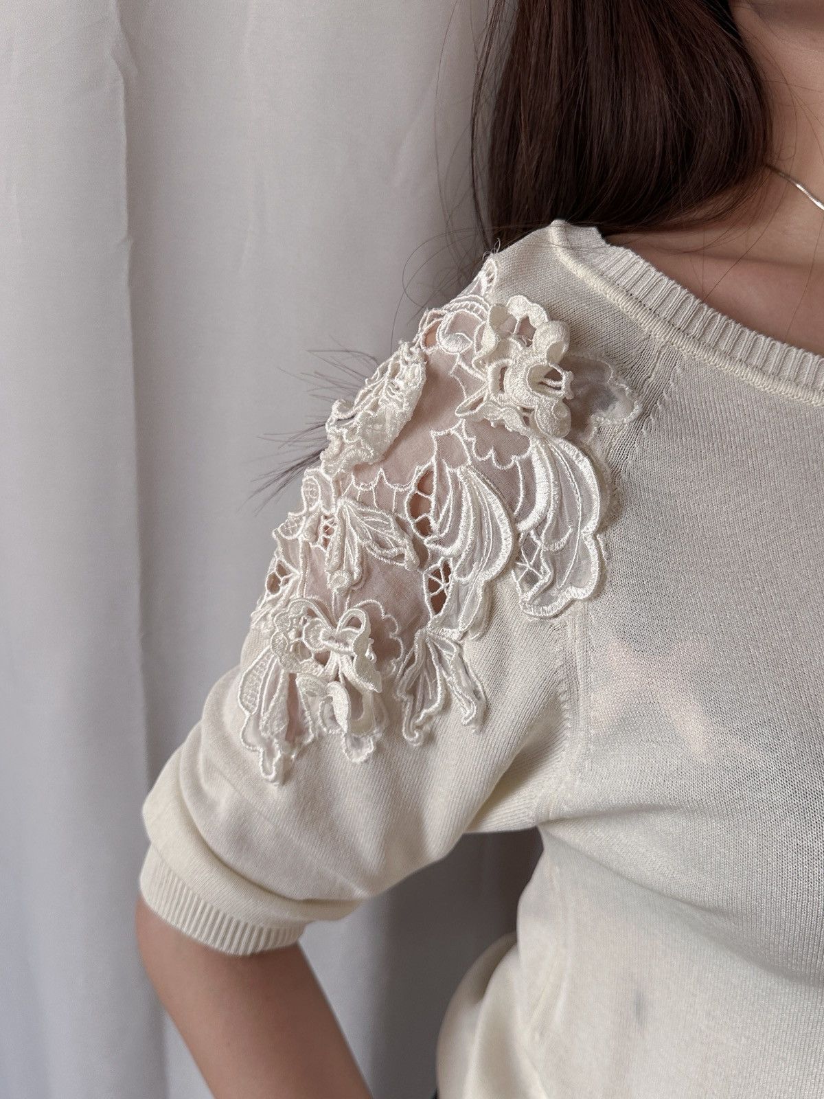 Ermanno Scervino Ermanno Scervino lace detail knit top Size M / US 6-8 / IT 42-44 - 3 Thumbnail
