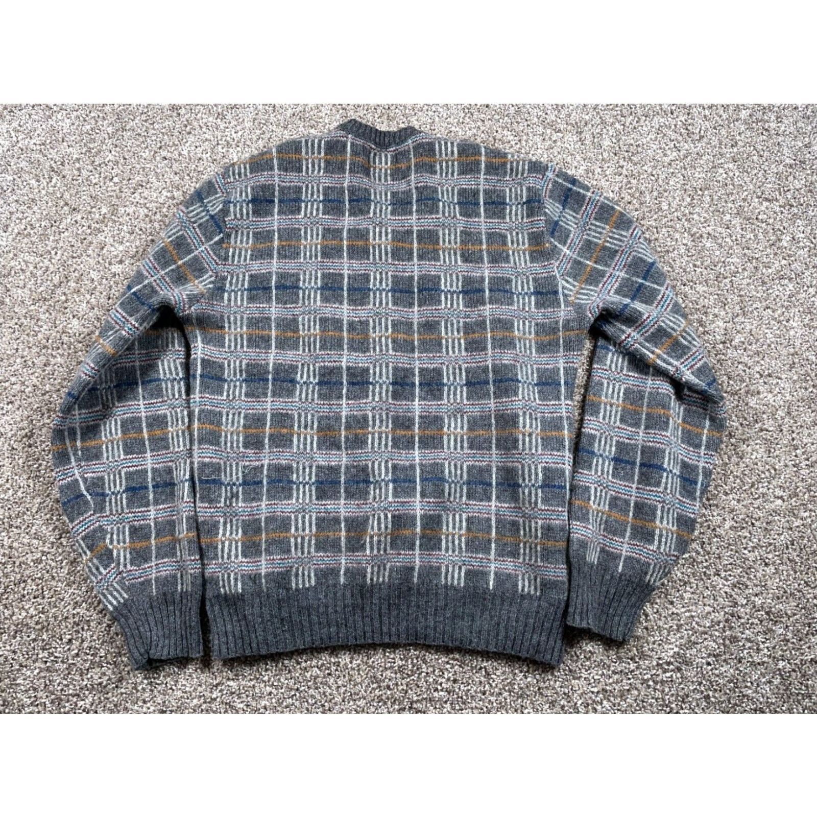 Vintage VINTAGE Le Tigre Sweater Adult 2XL Tall Gray Wool Blend V-Neck Check Heavyweight 80s Mens Size US XXL / EU 58 / 5 - 3 Thumbnail