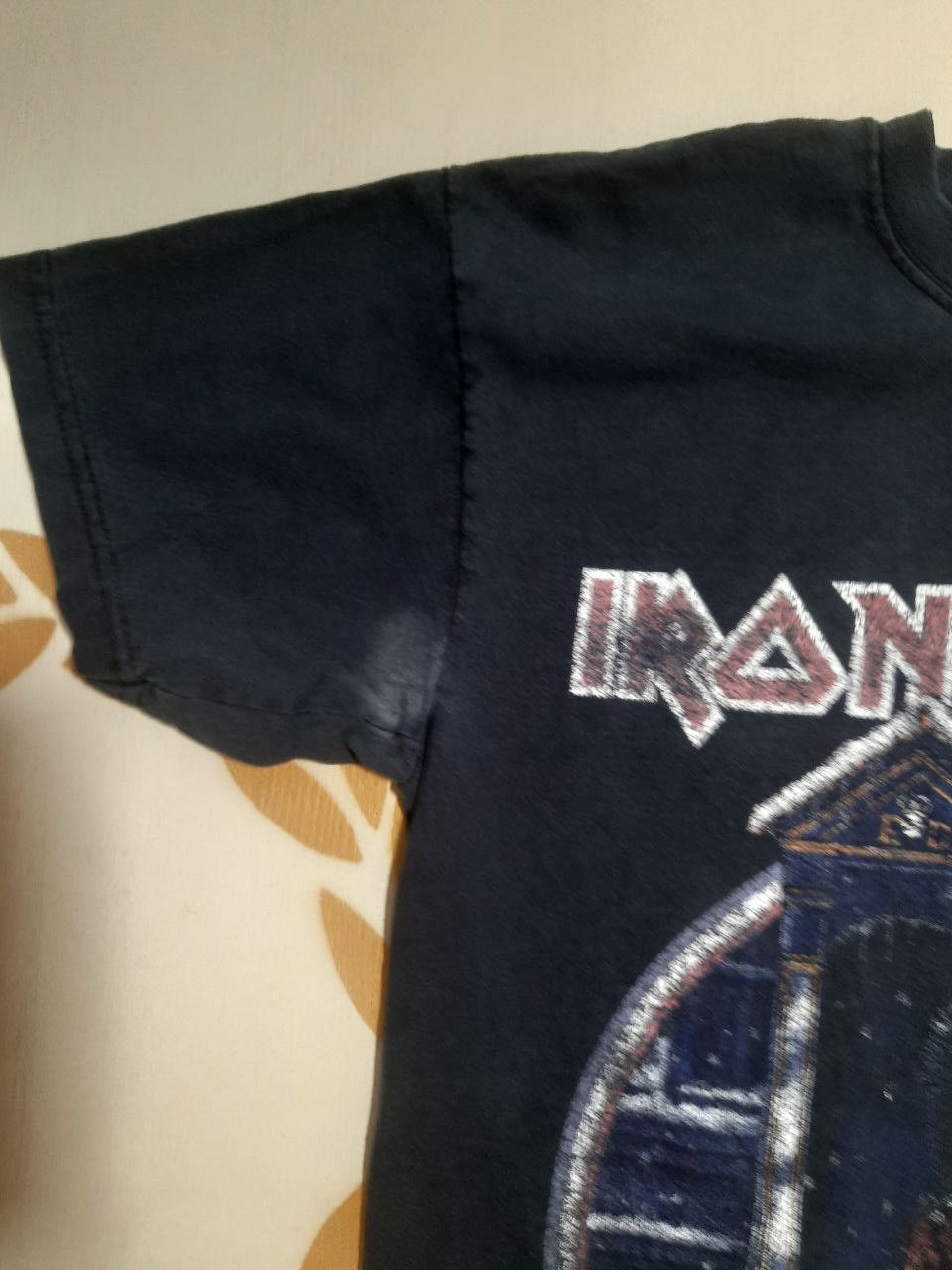 Band Tees × Fruit Of The Loom × Iron Maiden Iron Maiden Tour T-Shirt Earl's Court 2006 Christmas Size US S / EU 44-46 / 1 - 5 Thumbnail