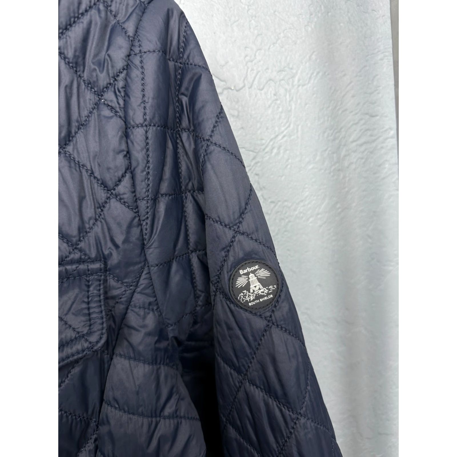 Barbour Barbour Formby Quilted Jacket Womens XS? UK 14? Blue Quilted Barbour Formby Jacket Women Regular Size UK 14 Blue Quilted Barbour Womens Jacket Size L / US 10 / IT 46 - 3 Thumbnail