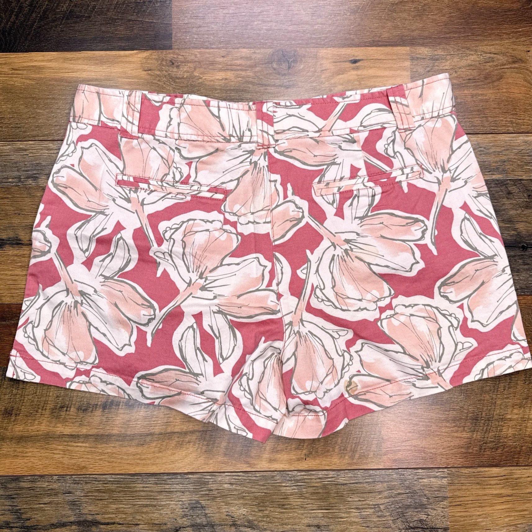Vintage New York & Company Mid Rise Shorts 12 Pink Flowers Stretch Twill Chino Women Regular Summer Floral Casual Travel Party/Cocktail | Womens Size 34" / US 12 / IT 48 - 2 Thumbnail