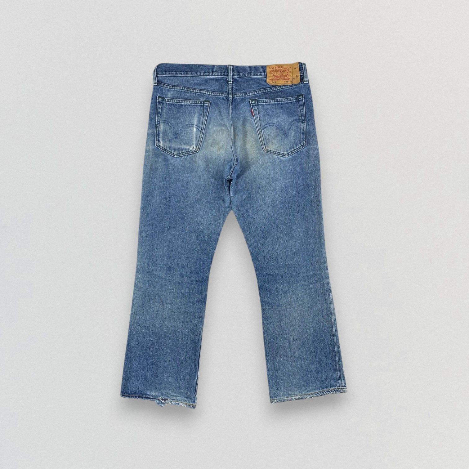 Levi's Vintage Levis 517 Bootcut Jean Distressed Faded Denim KJ3467 Size US 36 / EU 52 - 2 Thumbnail