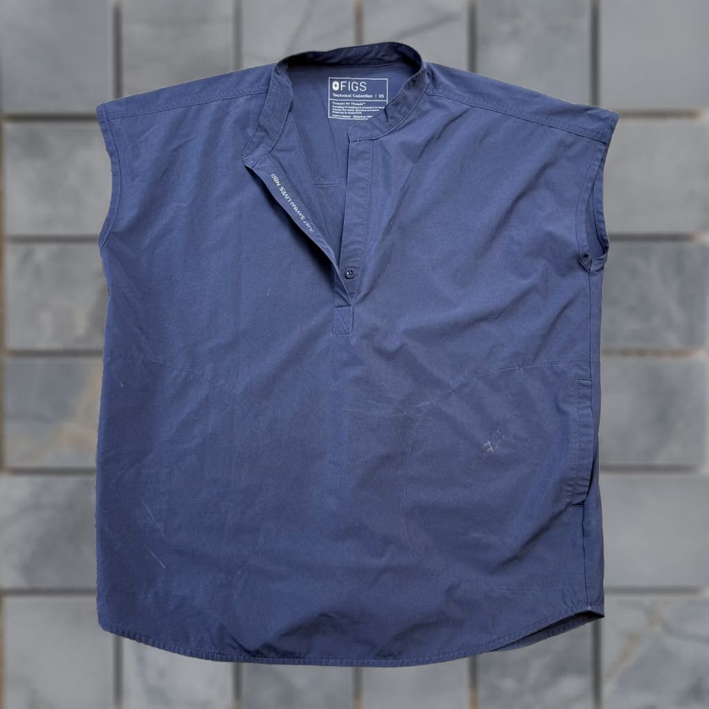 Vintage FIGS Scrub Top Womens XS Blue Oversized Mandarin Collar Pockets Nurse Size XS / US 0-2 / IT 36-38 - 1 Thumbnail