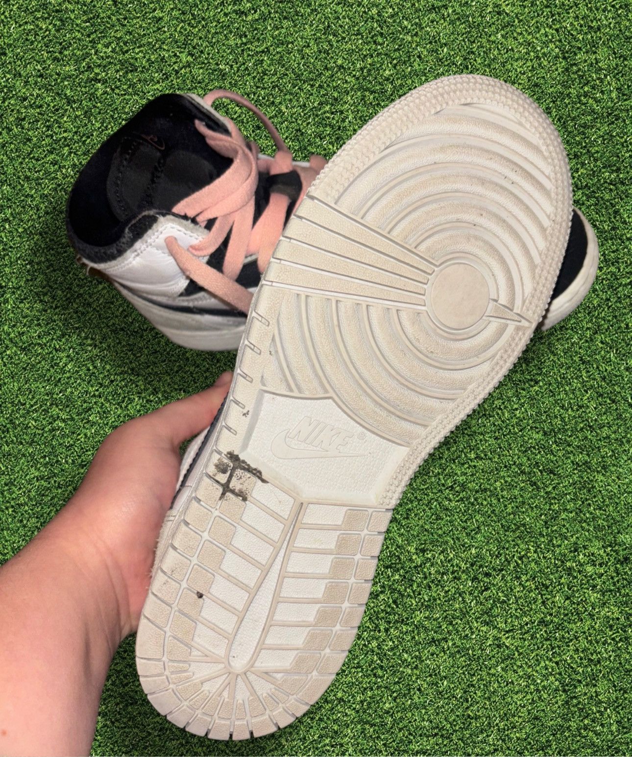 Jordan Brand × Nike Jordan 1 High Stage Haze Size US 6 / IT 36 - 3 Thumbnail