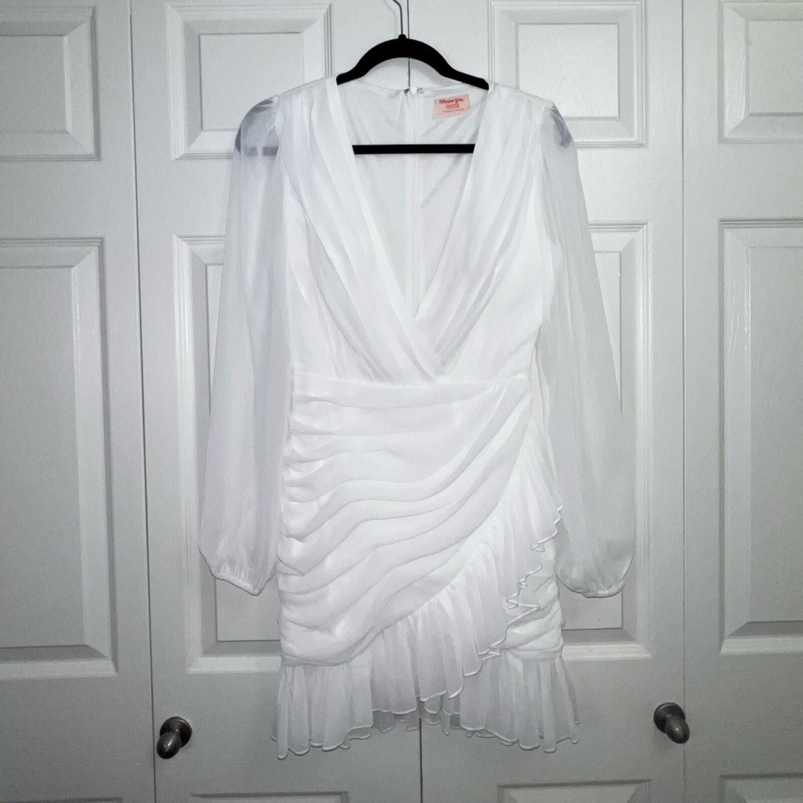 Other Showpo White Long Sleeve Dress‎ Size S / US 4 / IT 40 - 4 Thumbnail