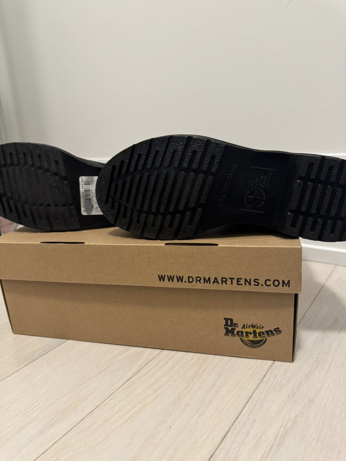 Dr. Martens Brand New Full Black Dr. Martens Size US 8 / IT 38 - 2 Thumbnail