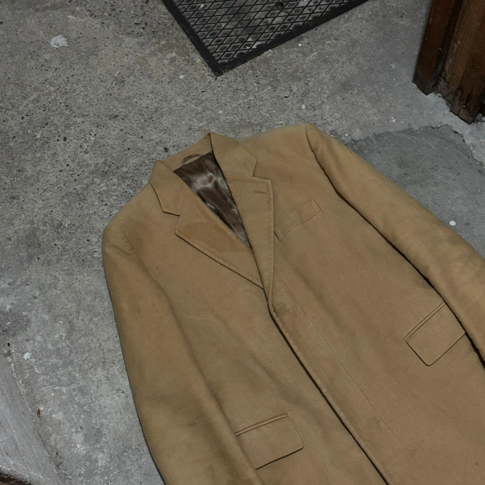 Helmut Lang 90s Helmut Lang heavy moleskin cotton chesterfield coat Size US XL / EU 56 / 4 - 3 Thumbnail