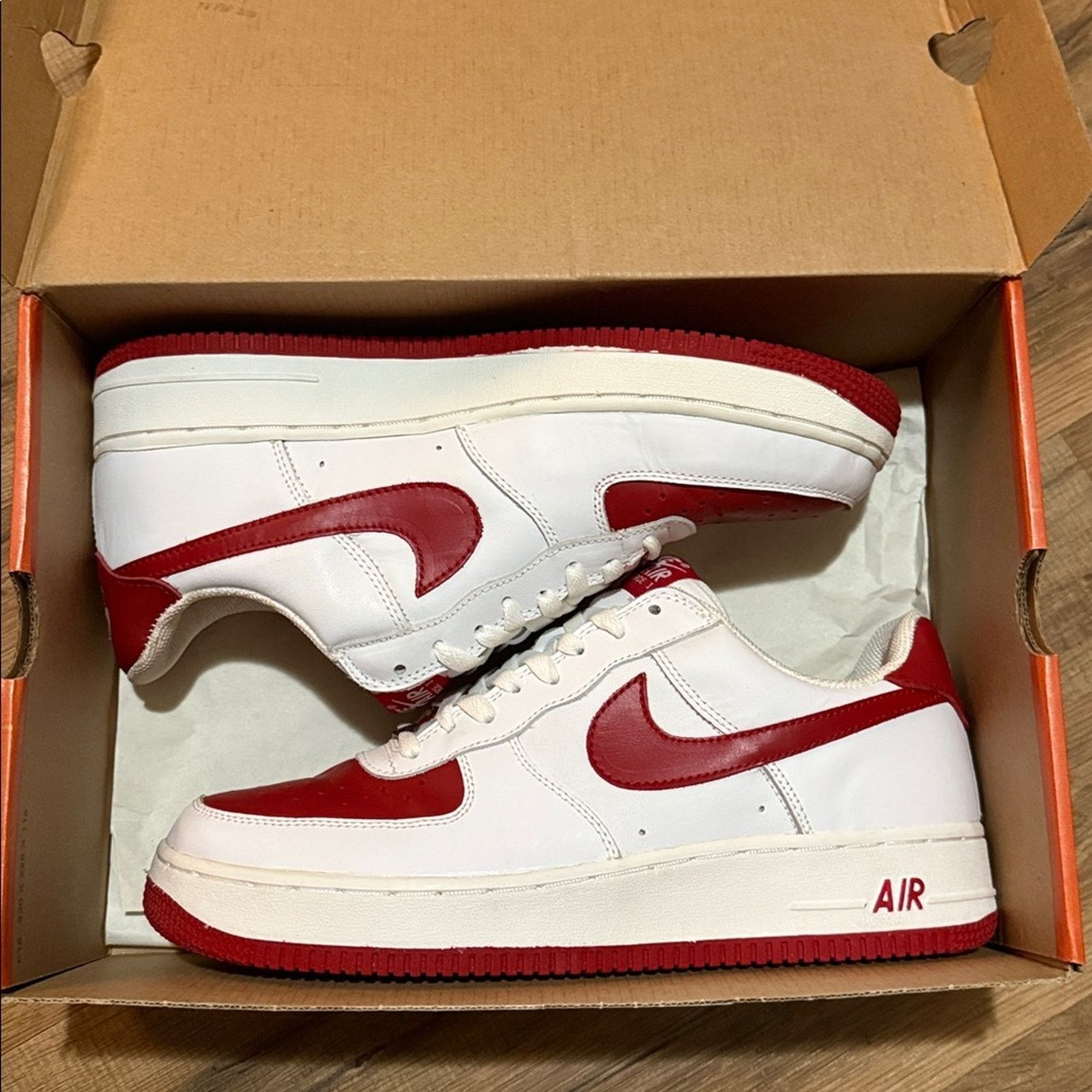 Nike 2003 Nike Air Force 1 'White Varsity Red' Size US 10.5 / EU 43-44 - 11 Thumbnail