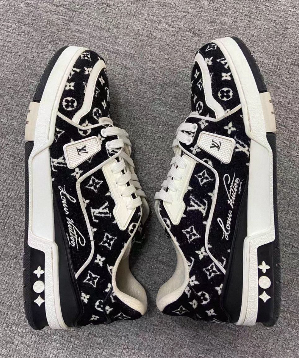 Louis Vuitton Louis Vuitton Black and White Trainer Lace Up Low Top Fash Size US 8.5 / EU 41-42 - 3 Thumbnail