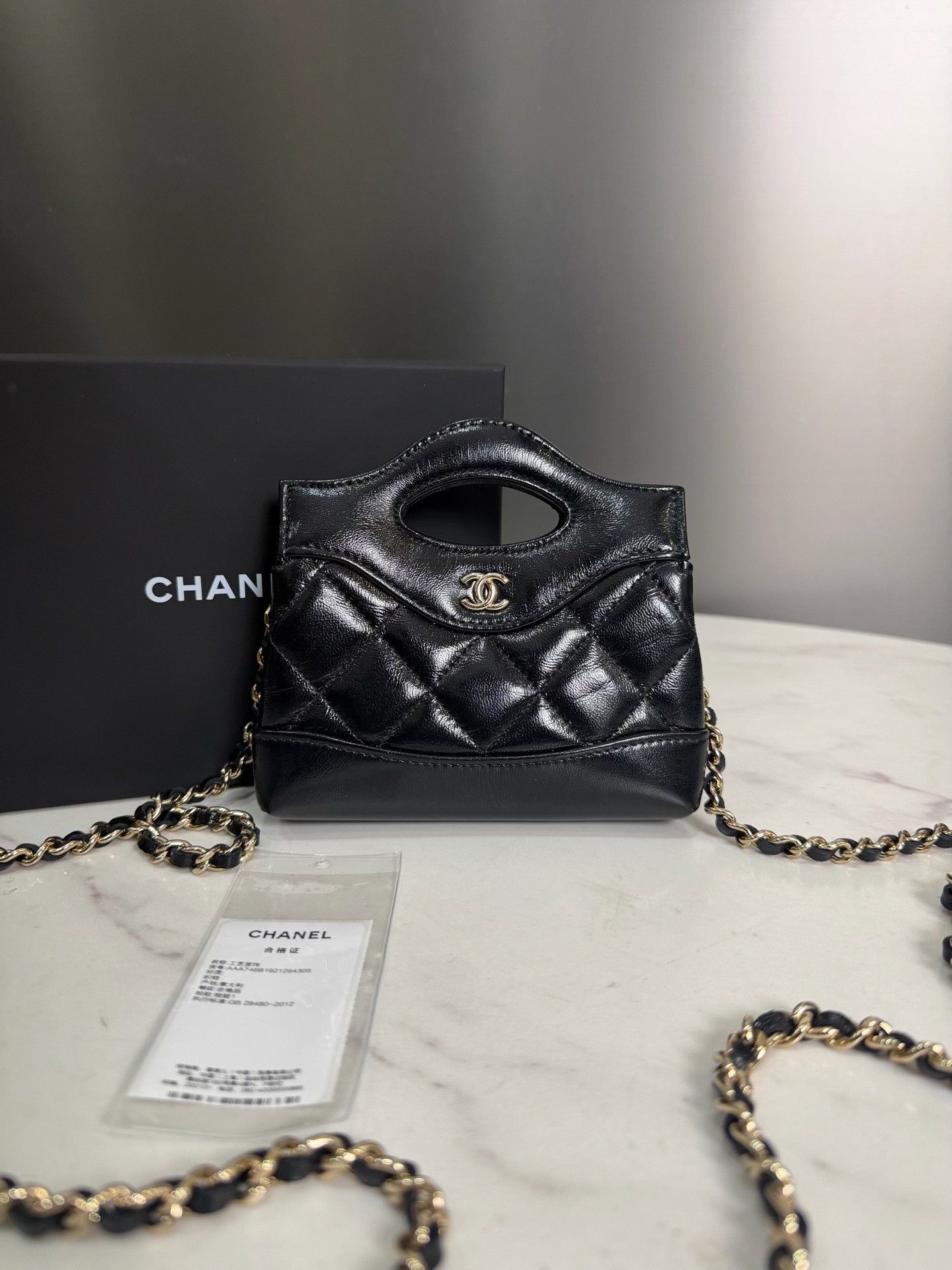 Chanel Pre-loved Bag Very good condition Size ONE SIZE - 1 Thumbnail