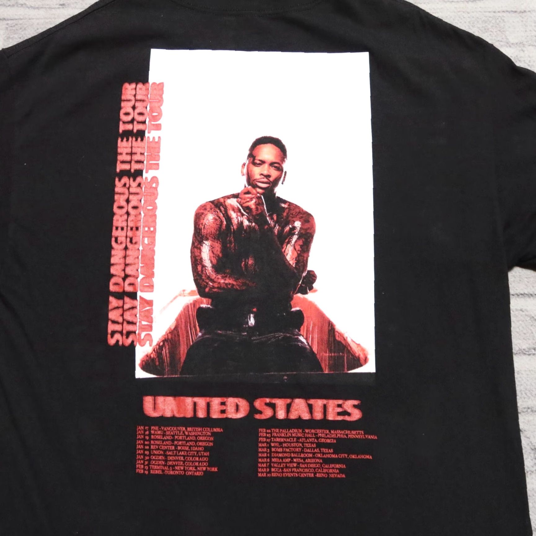 Vintage 2018 YG Stay Dangerous Tour Shirt XL Men's Black T-Shirt Rap Tee Vector Wear Red Size US XL / EU 56 / 4 - 3 Thumbnail