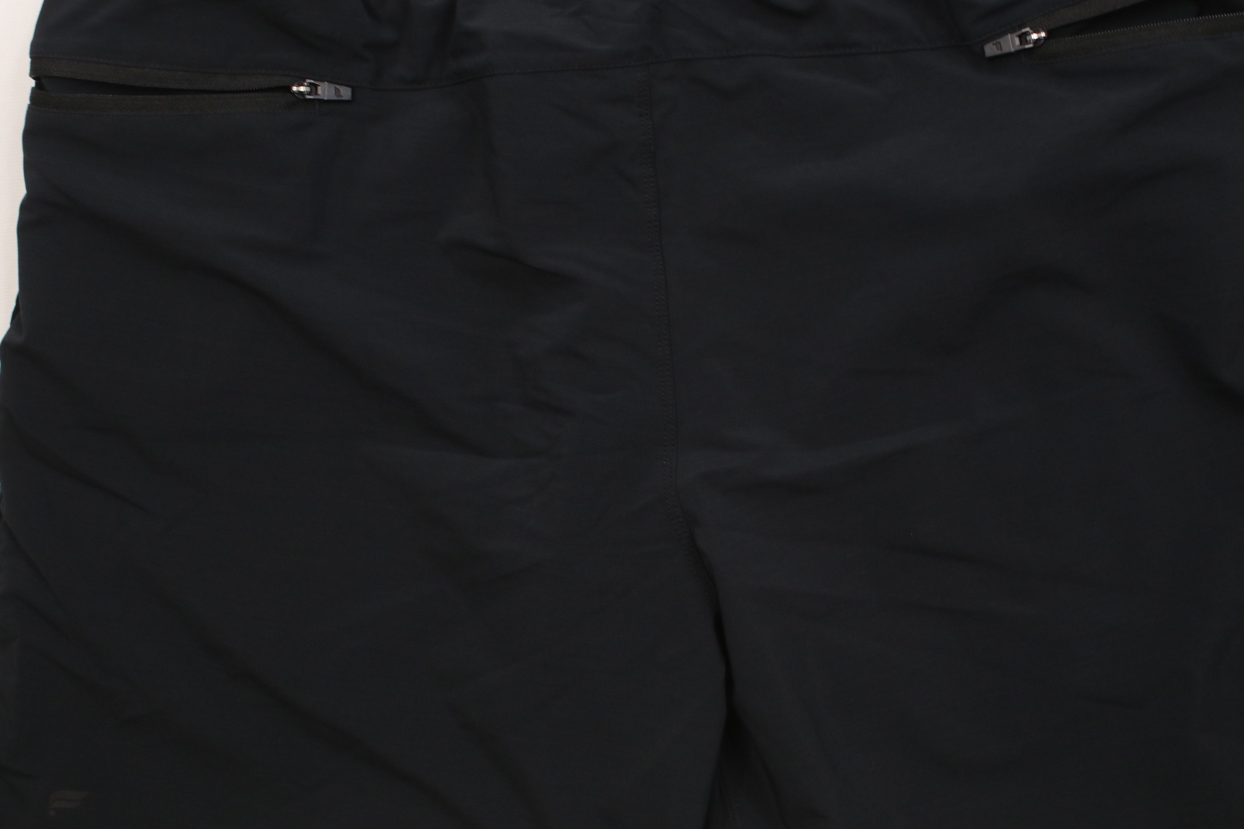 Fabletics Fabletics Compression Lined Above Knee Gym Shorts Black Size US 32 / EU 48 - 8 Thumbnail