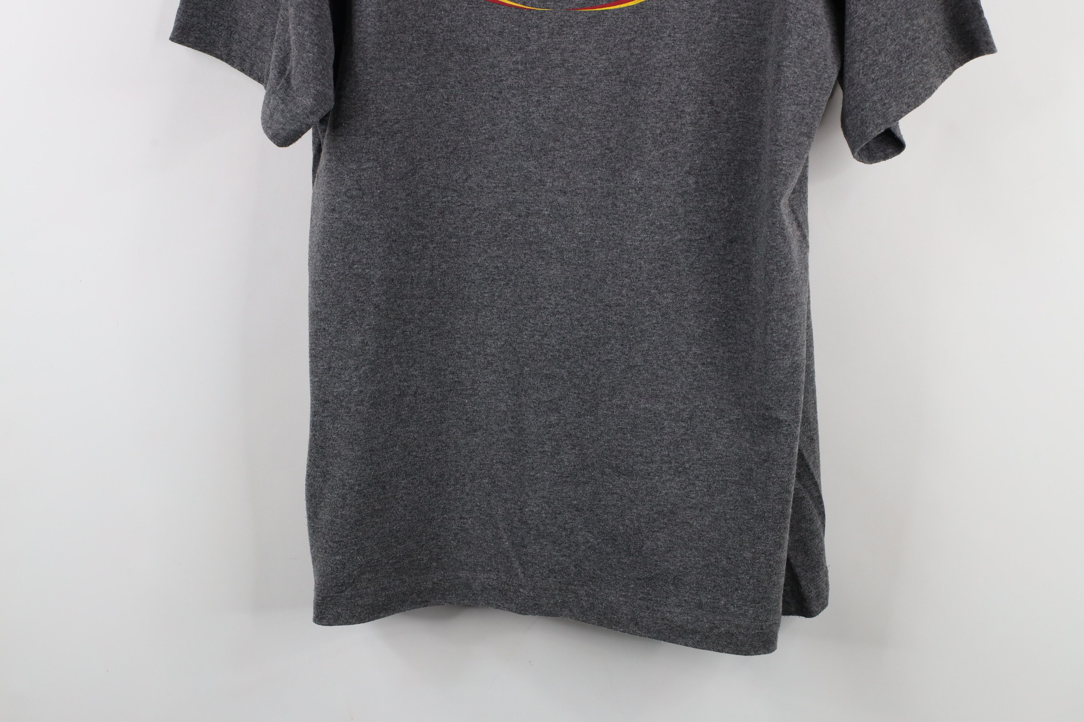 Adidas × Vintage Vintage Y2K 2005 Adidas Striped Short Sleeve T-Shirt Gray Size US M / EU 48-50 / 2 - 3 Thumbnail