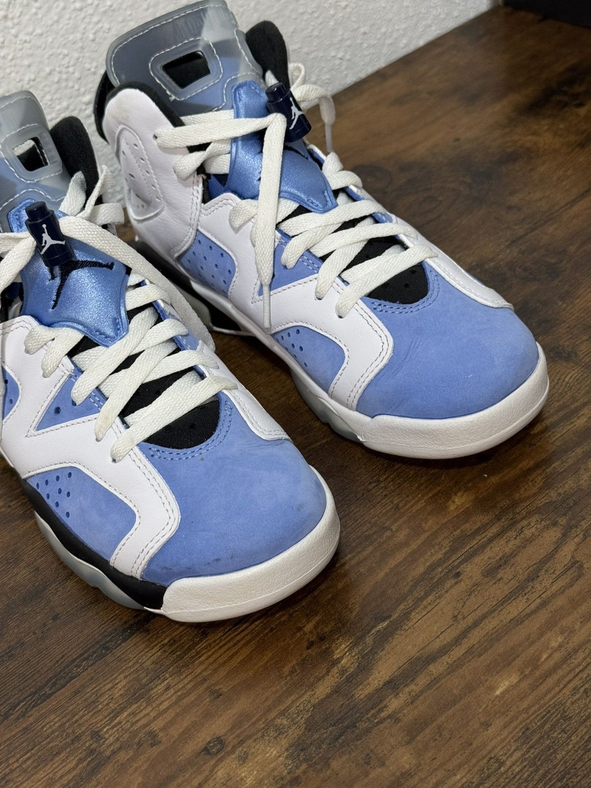 Jordan Brand × Nike ordan 6 Retro UNC White size 6.5Y women’s 8.5 Size US 8.5 / IT 38.5 - 3 Thumbnail