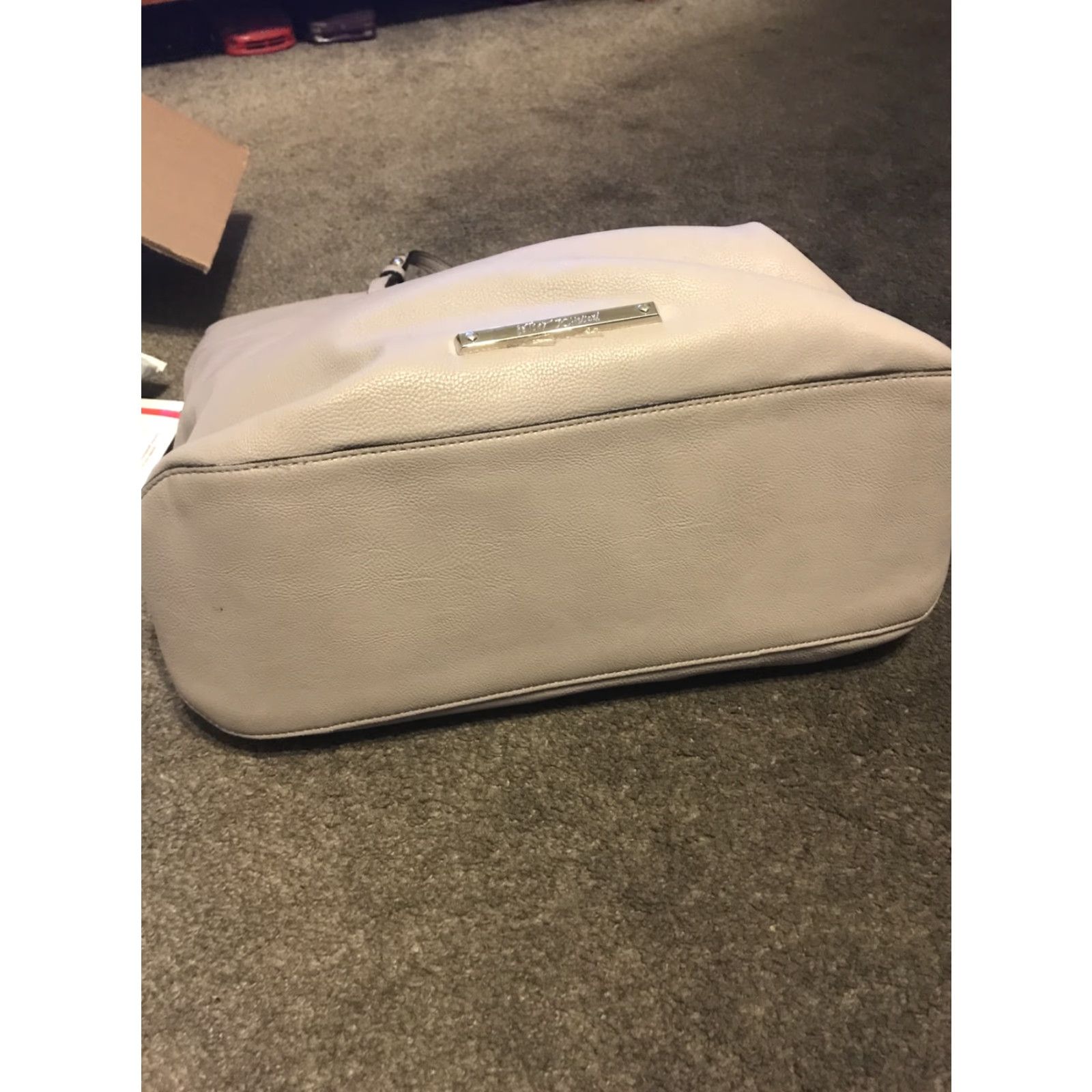 Betsey Johnson Betsey Johnson Purse Large Shoulder Bag Faux Leather Light Gray Women Large Size ONE SIZE - 4 Thumbnail