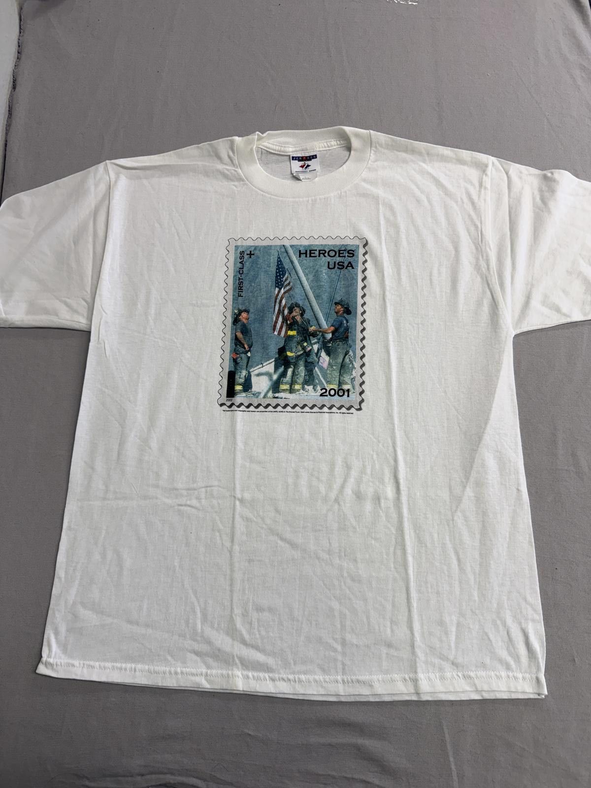 Jerzees Vintage 9/11 Stamp - US Postal Service Heroes USA 2001 - L Size US L / EU 52-54 / 3 - 1 Thumbnail
