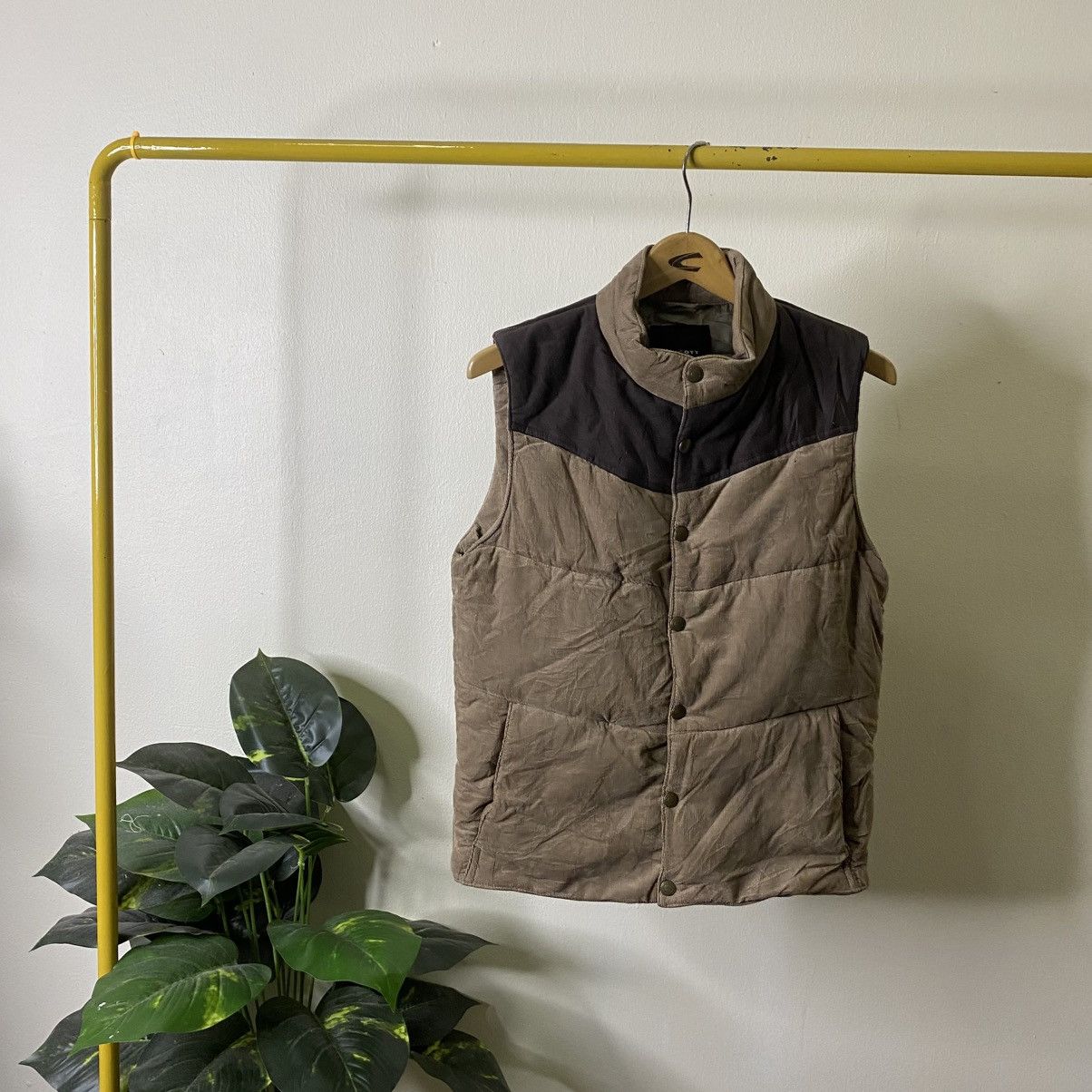 Boycott Boycott Sleeveless Puffer Jacket Size US S / EU 44-46 / 1 - 1 Thumbnail