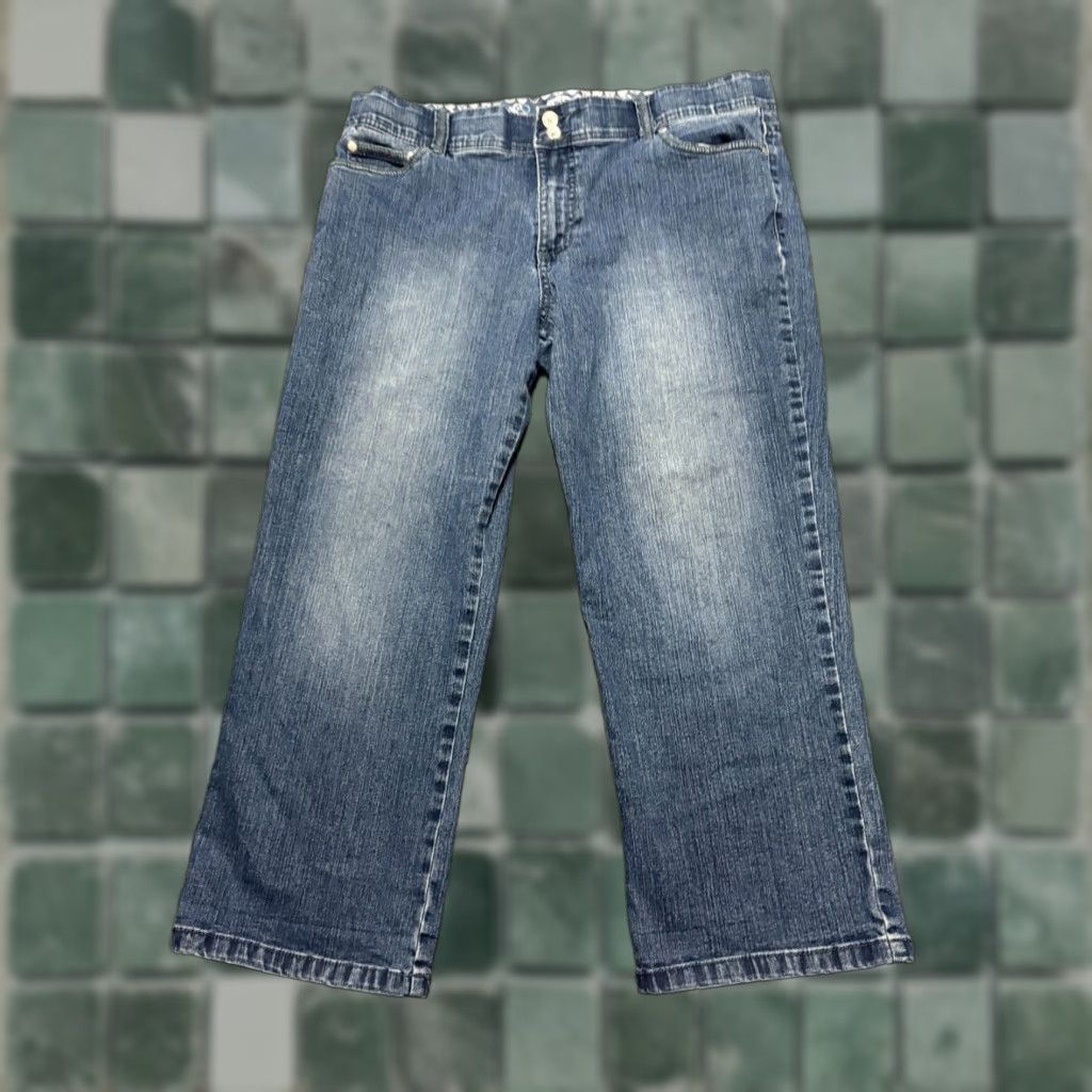 Vintage Bandolino Jeans Womens 14 Jeans Blue Denim Stretch Waist Regular Pockets Classic Straight Size 36" / US 14 / IT 50 - 1 Thumbnail
