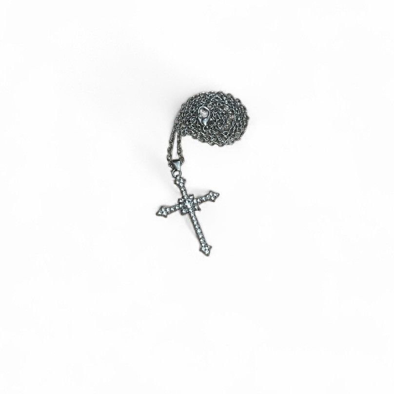 Japanese Brand Hiphop Style Cross Necklace Goth Streetwear Diamond Necklace Size ONE SIZE - 2 Thumbnail