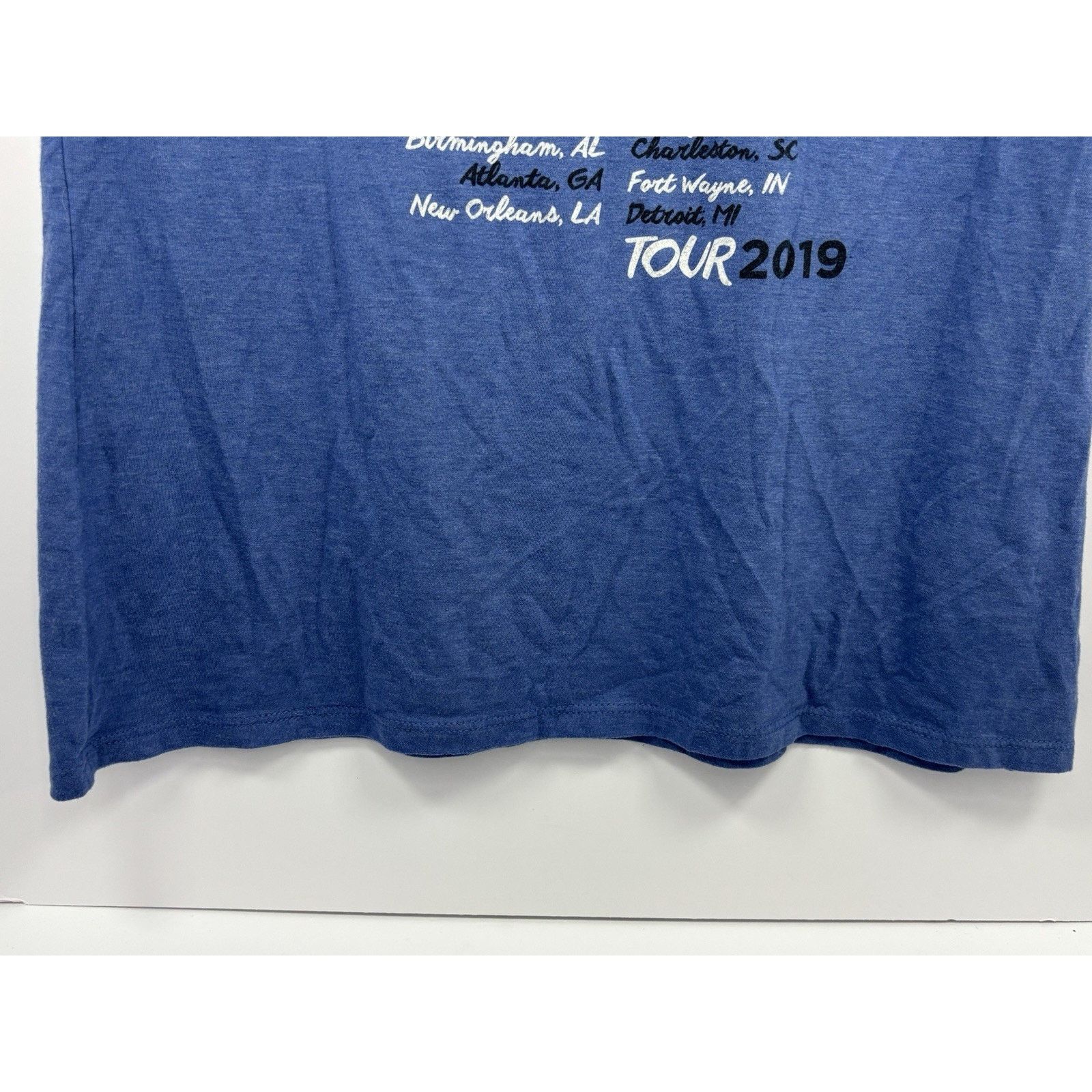 The Unbranded Brand Luke Bryan 2019 Tour Tee Women’s Large Blue Graphic Concert Size L / US 10 / IT 46 - 15 Thumbnail