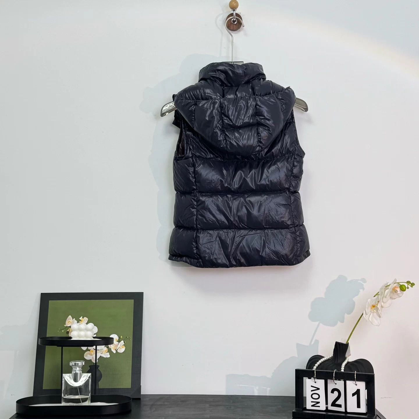 Moncler rove0070 Moncler GALENE Hooded Down Vest Size XXS / US 00 / IT 34 - 2 Thumbnail