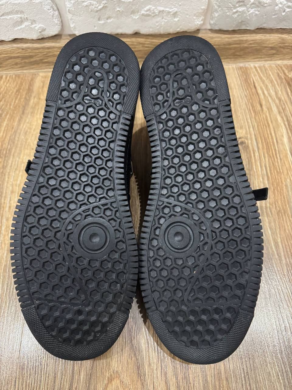 1017 ALYX 9SM 1017 ALYX 9SM Black Leather Buckle Sneakers Size US 8.5 / EU 41-42 - 13 Thumbnail