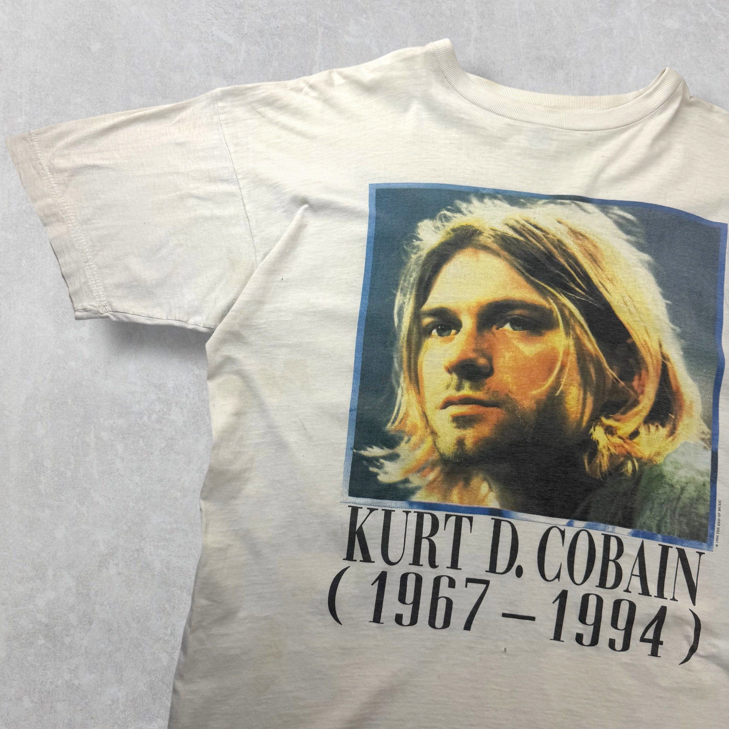 Vintage Vintage 1994 Nirvana Kurt Cobain Memorial Portait Tee L Size US L / EU 52-54 / 3 - 3 Thumbnail