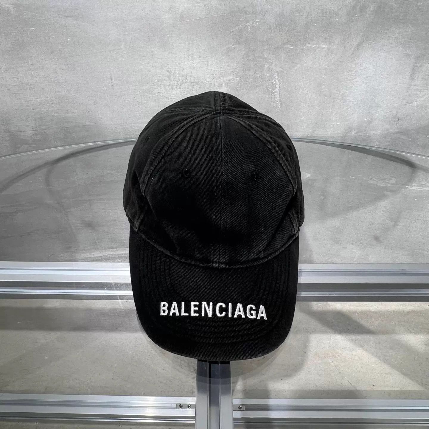 Balenciaga Balenciaga Embroidered Cap New Size L Size ONE SIZE - 2 Thumbnail
