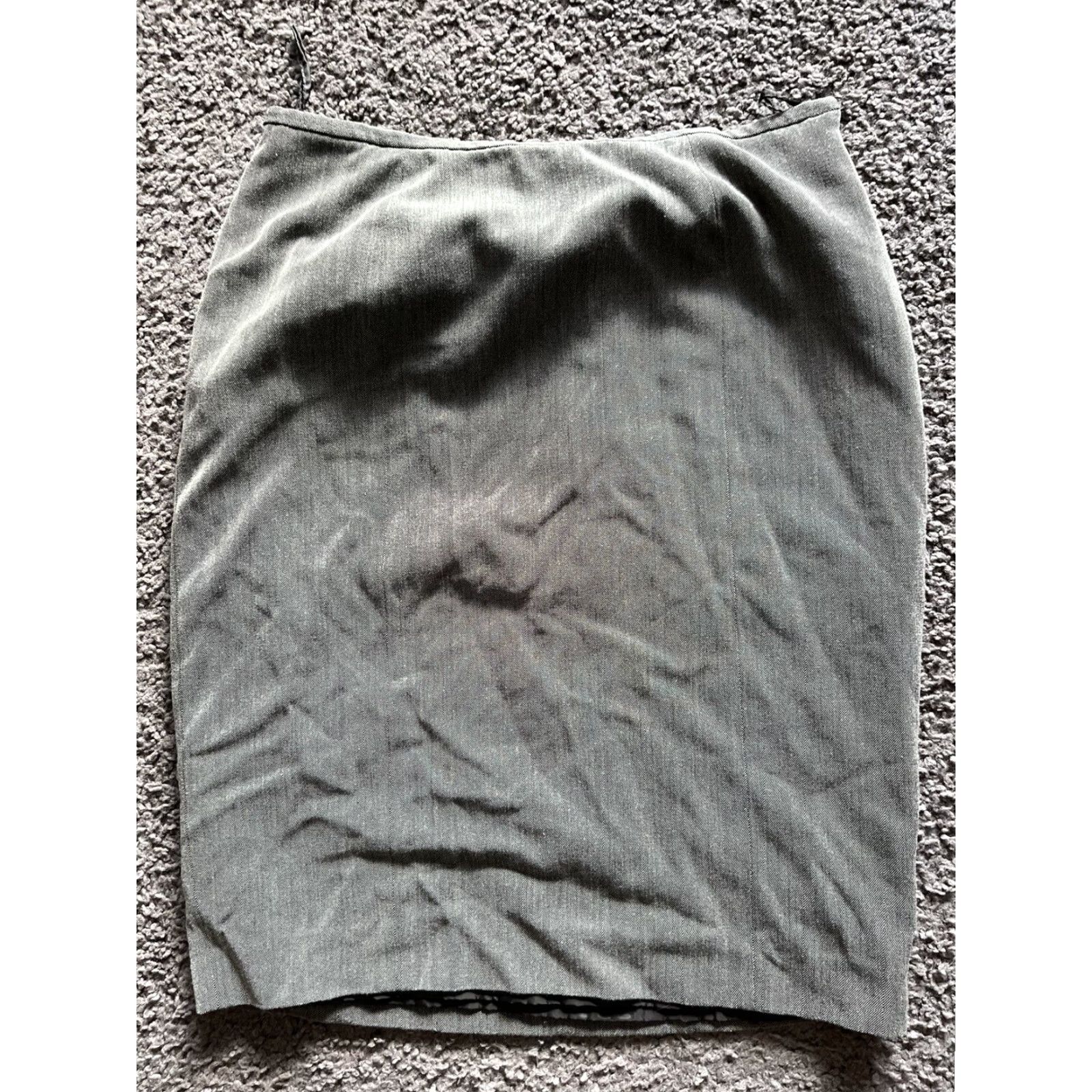 Calvin Klein Calvin Klein Women's Gray Pencil Skirt Size 6, Lined, Back Slit, Knee Length, Vintage No, Regular, Wool? Size 28" / US 6 / IT 42 - 2 Thumbnail