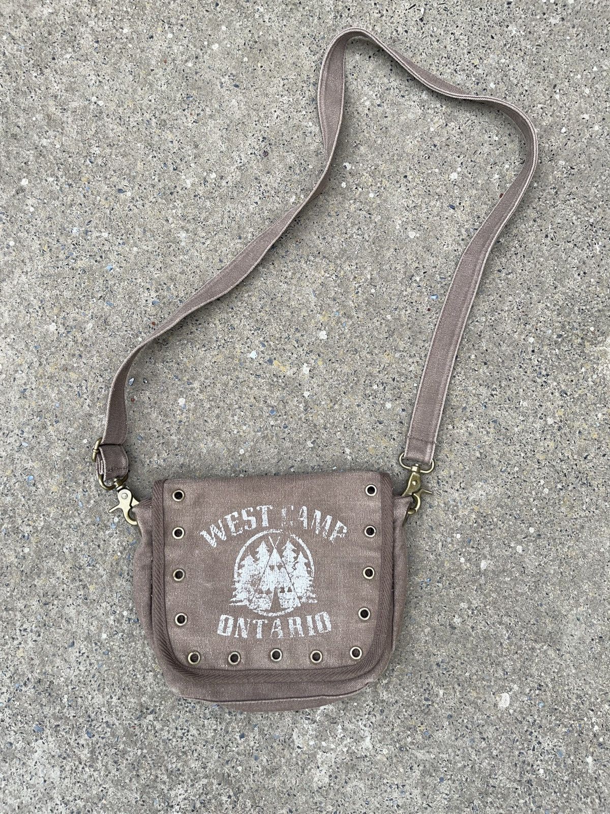NHL × Vintage Vintage Y2K Crossbody Mini Bag West Camp Ontario Brown Size ONE SIZE - 2 Thumbnail