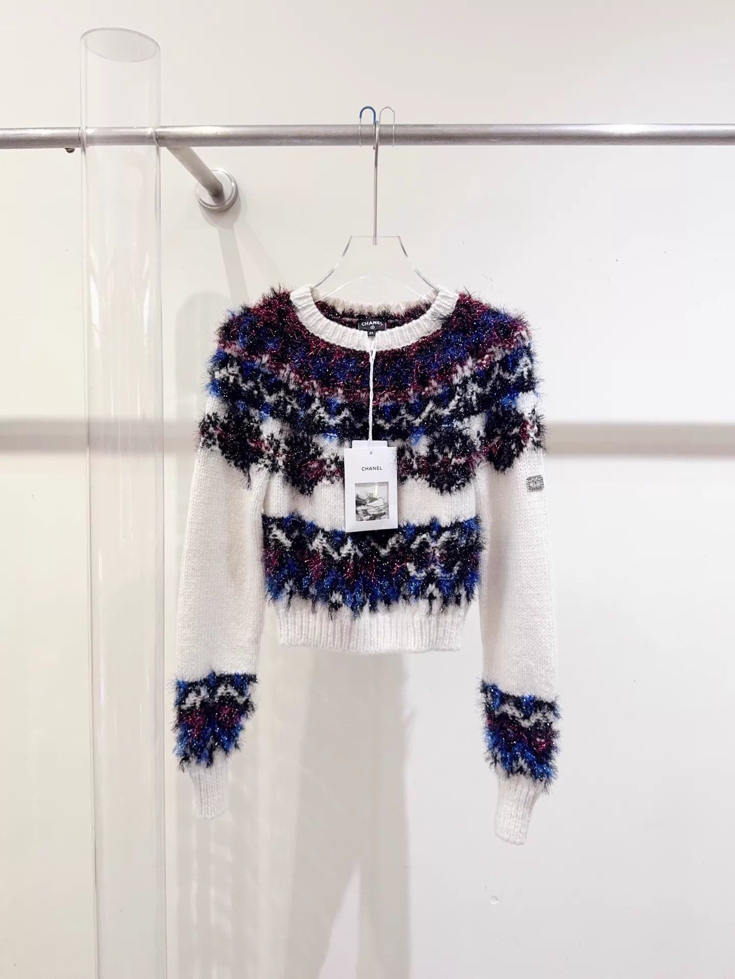 Chanel Chanel 21K Snowflake Sweater 34 New with Tags Size XS / US 0-2 / IT 36-38 - 1 Thumbnail
