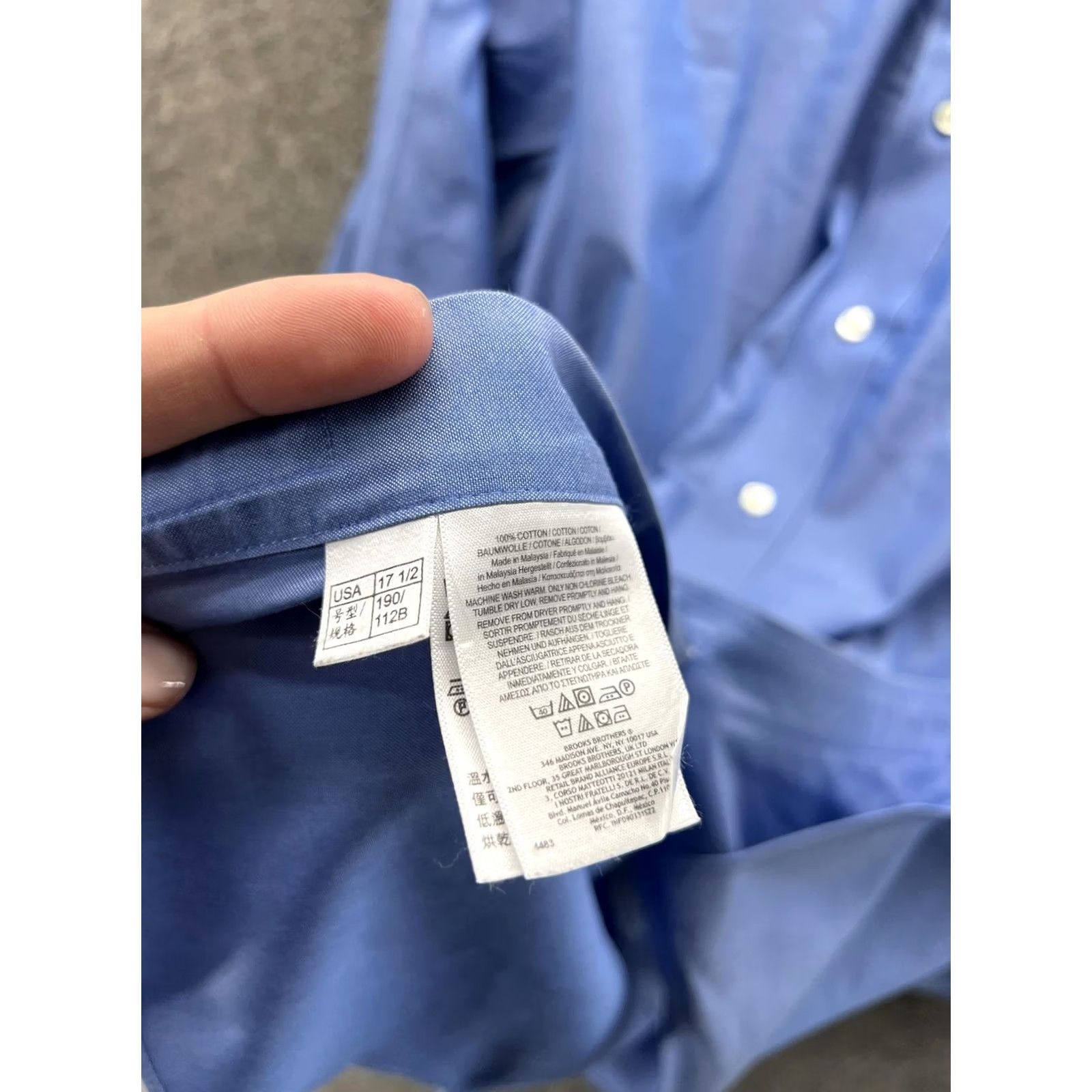 Brooks Brothers Brooks Brothers Dress Shirt Mens 17.5 4/5 Blue Solid Regular Fit 346 Non Iron Size 48R - 2 Thumbnail