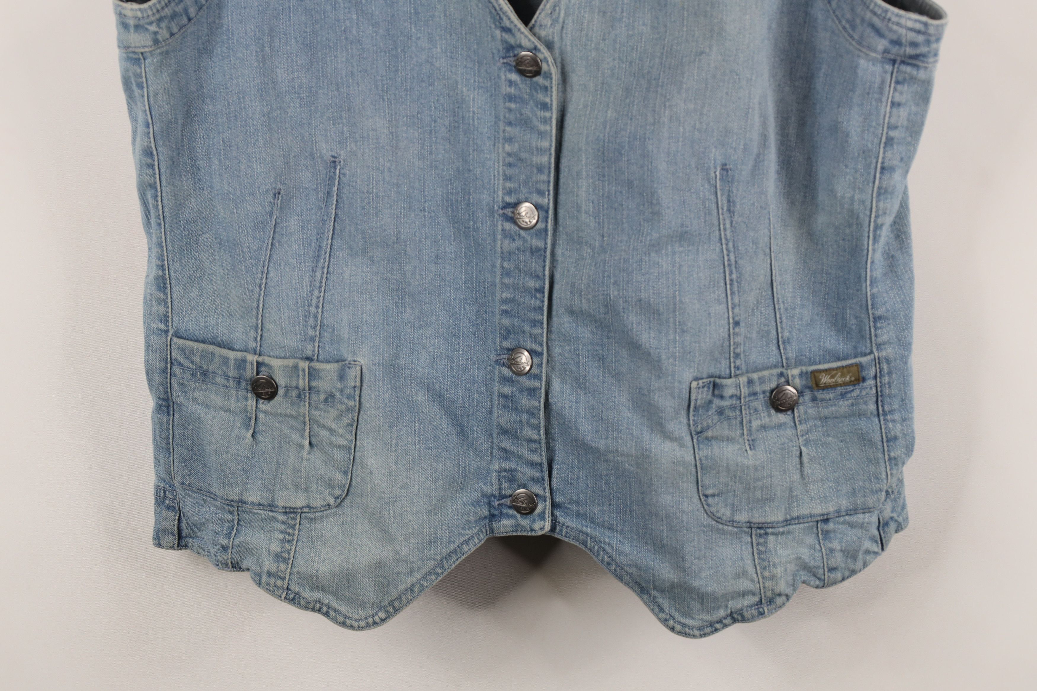 Vintage × Woolrich Woolen Mills Vintage 90s Woolrich Spell Out Denim Jean Vest Jacket Blue Size XL / US 12-14 / IT 48-50 - 3 Thumbnail