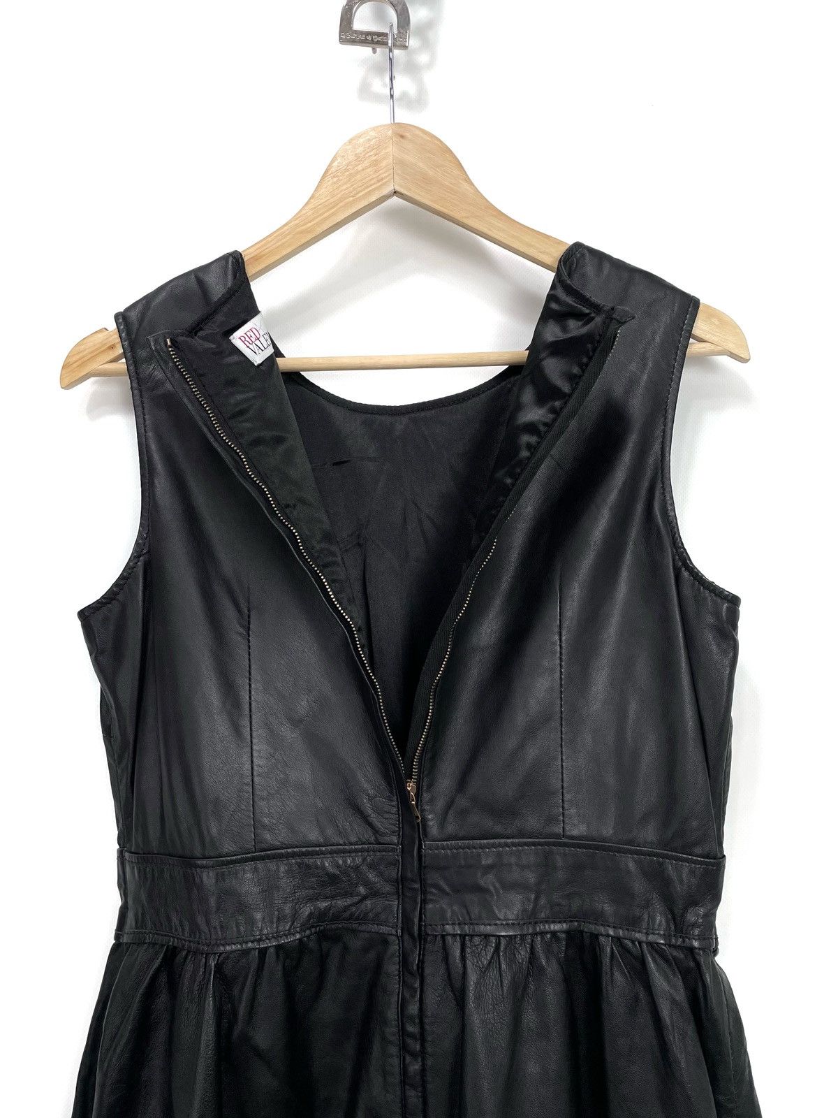 RED Valentino RED Valentino Lambskin Leather Sleeveless Bow Dress – IT 46 Size L / US 10 / IT 46 - 8 Thumbnail