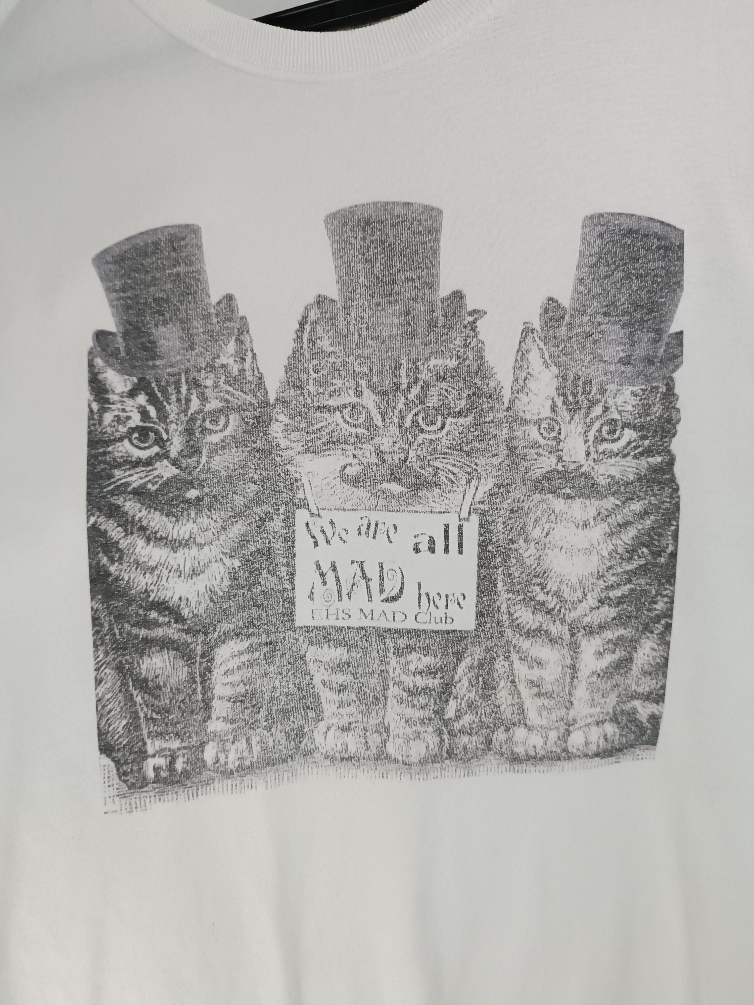 Vintage VINTAGE MAD CLUB CATS PET CUTE PAWS DOG TEE VERY RARE Size US S / EU 44-46 / 1 - 10 Thumbnail