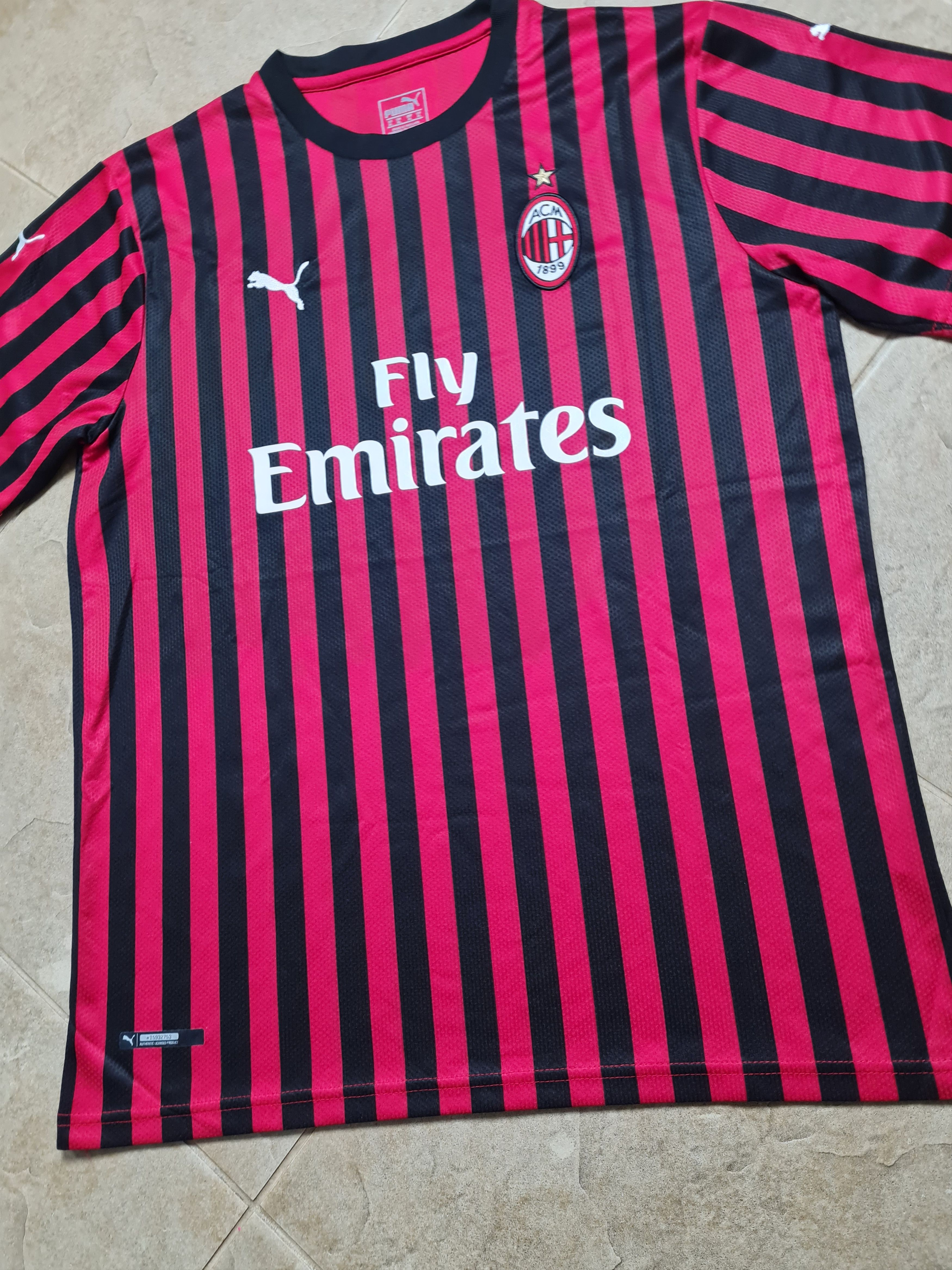 Puma MILAN 2019-2020 HOME FOOTBALL SHIRT PUMA 754419-06 Size US XL / EU 56 / 4 - 21 Thumbnail