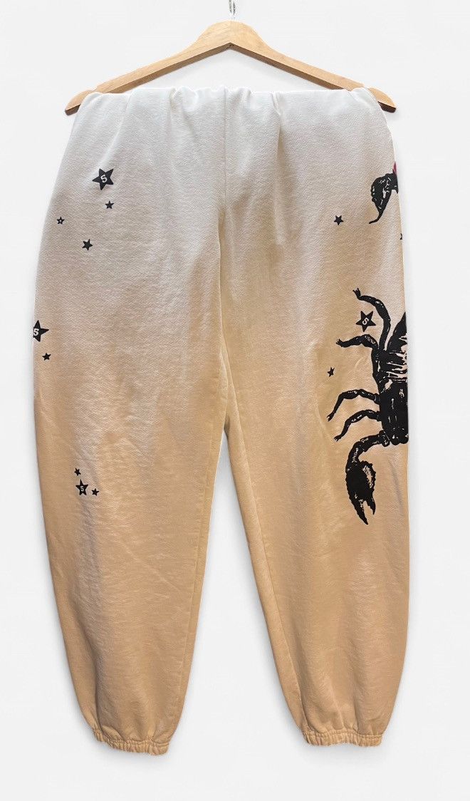 Sp5der Mariah the Scientist x Sp5der White Scorpion Sweats Size US 34 / EU 50 - 1 Thumbnail