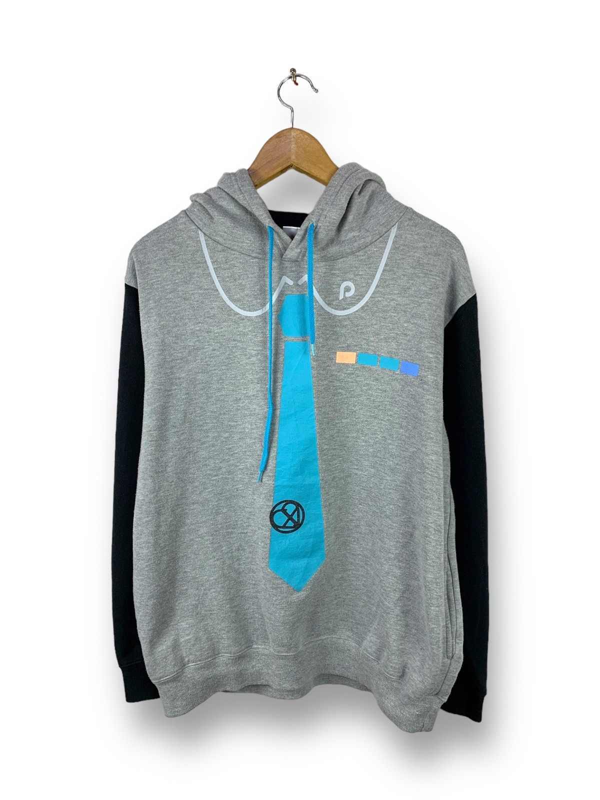 Anime Steals! Hatsune Miku Japanese Artist Anime Hoodie Sweater Size US L / EU 52-54 / 3 - 1 Thumbnail