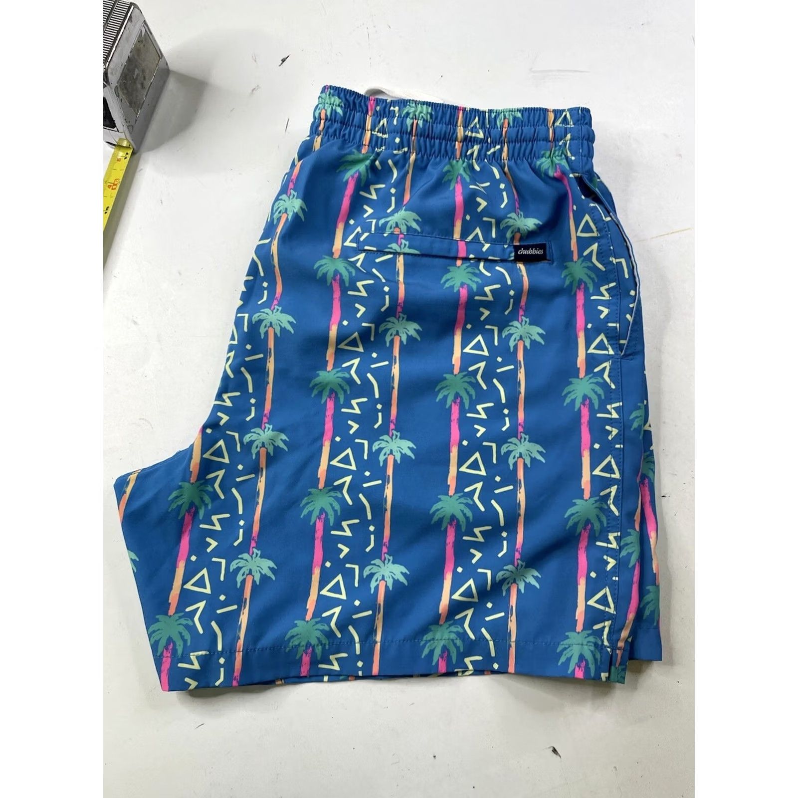 Chubbies Chubbies Swim Trunks XXL Blue Tropical Geometric Lined Drawstring Size ONE SIZE - 6 Thumbnail
